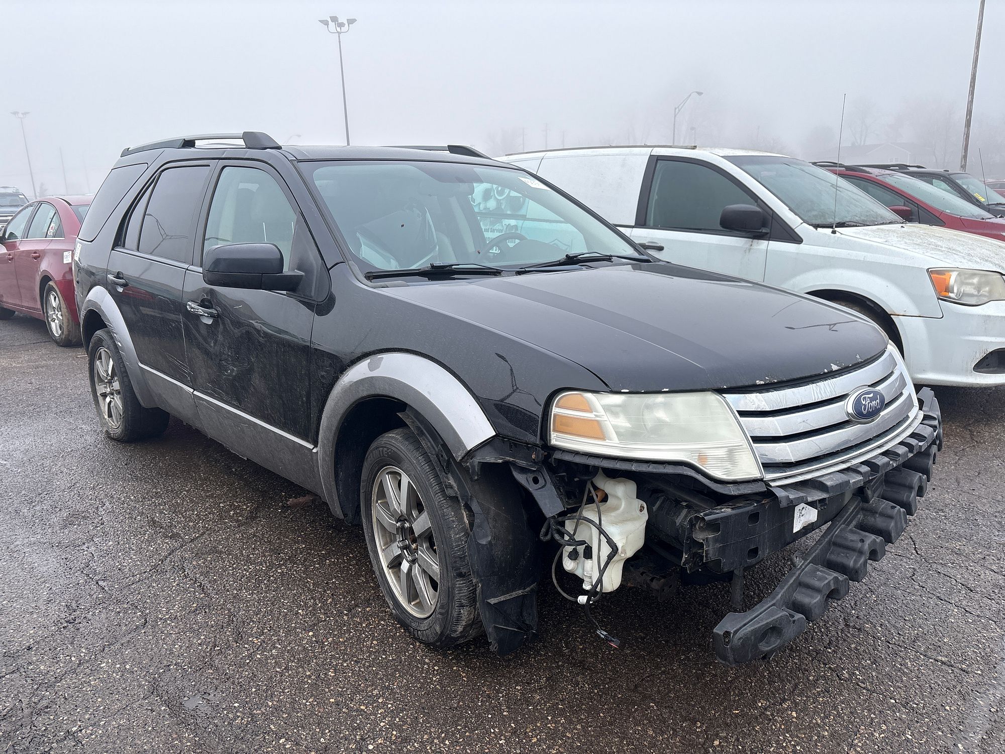 2008 FORD TAURUS X - Image 2