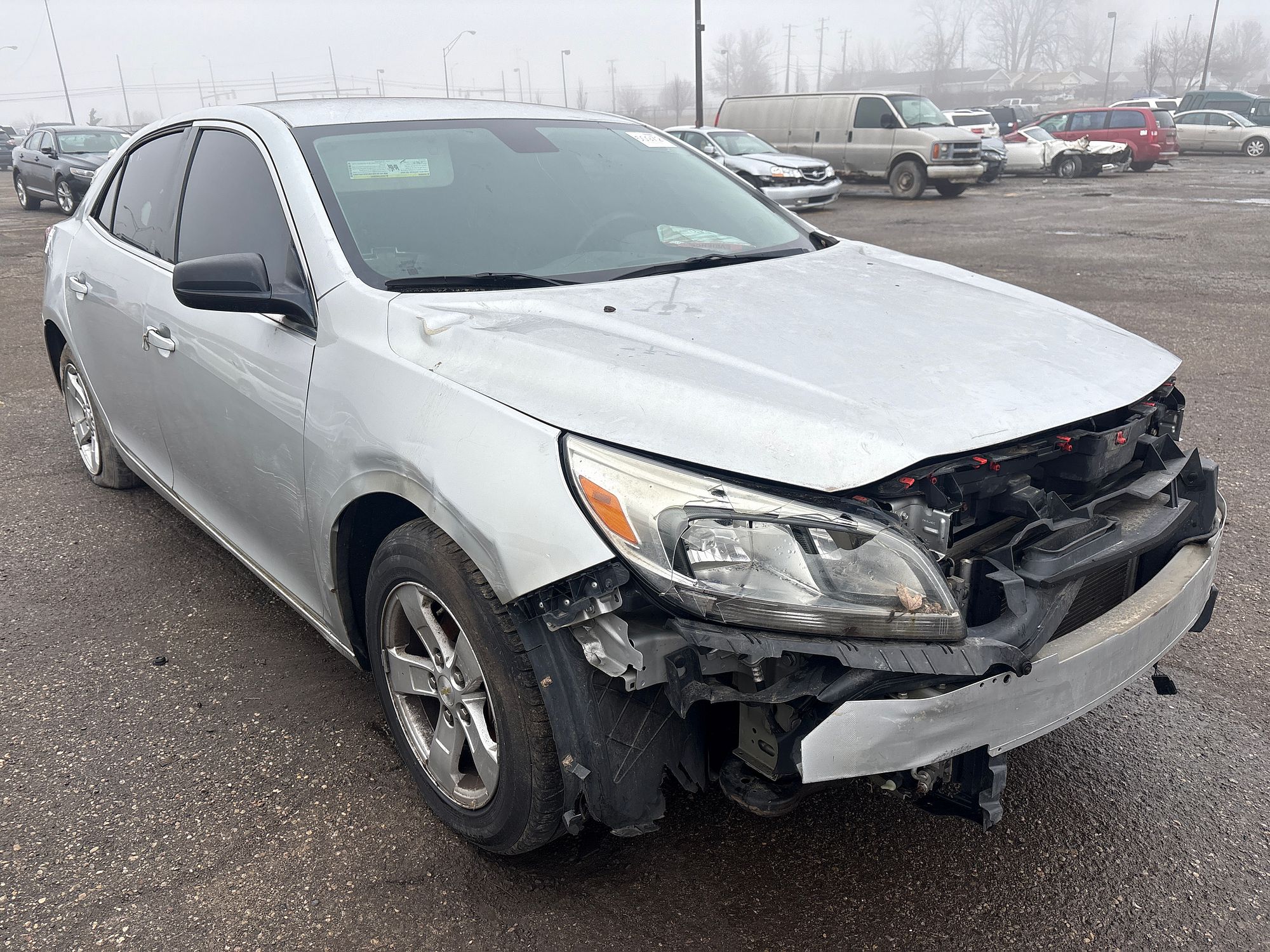 2015 CHEVROLET MALIBU - Image 2