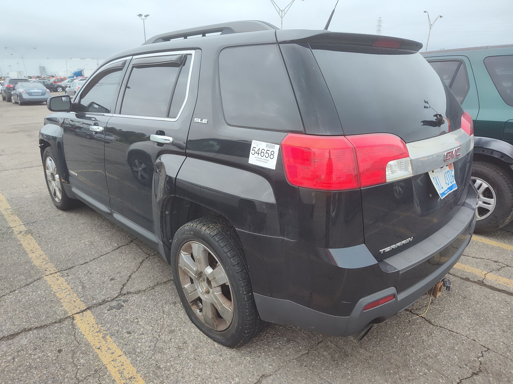 2010 GMC TERRAIN - Image 4