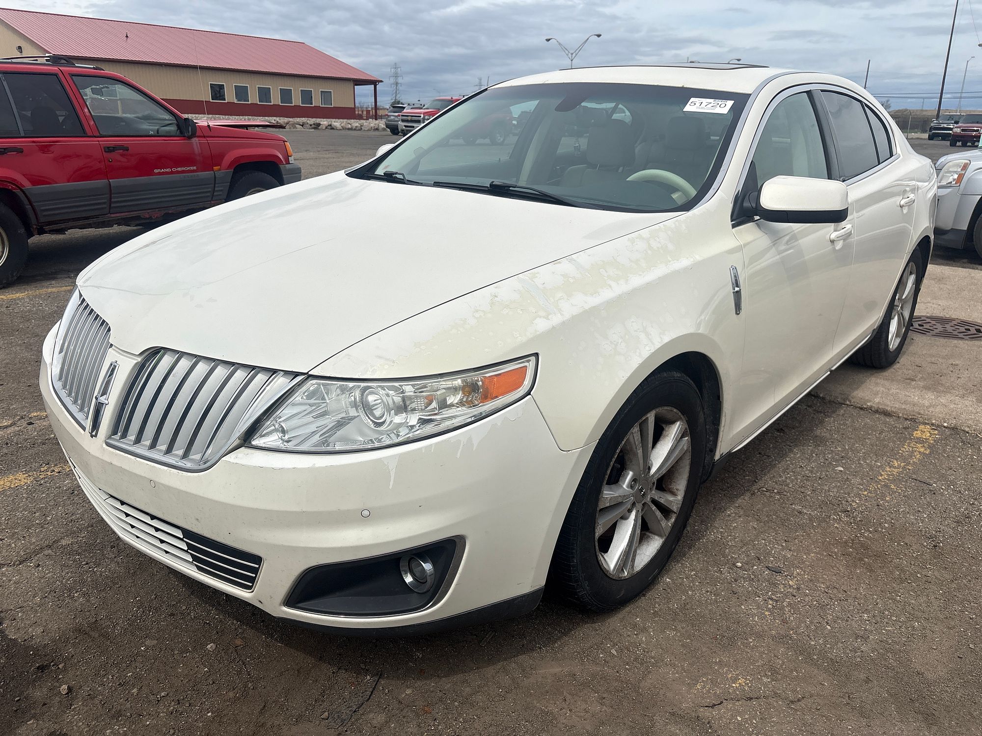 2009 LINCOLN MKS - Image 1