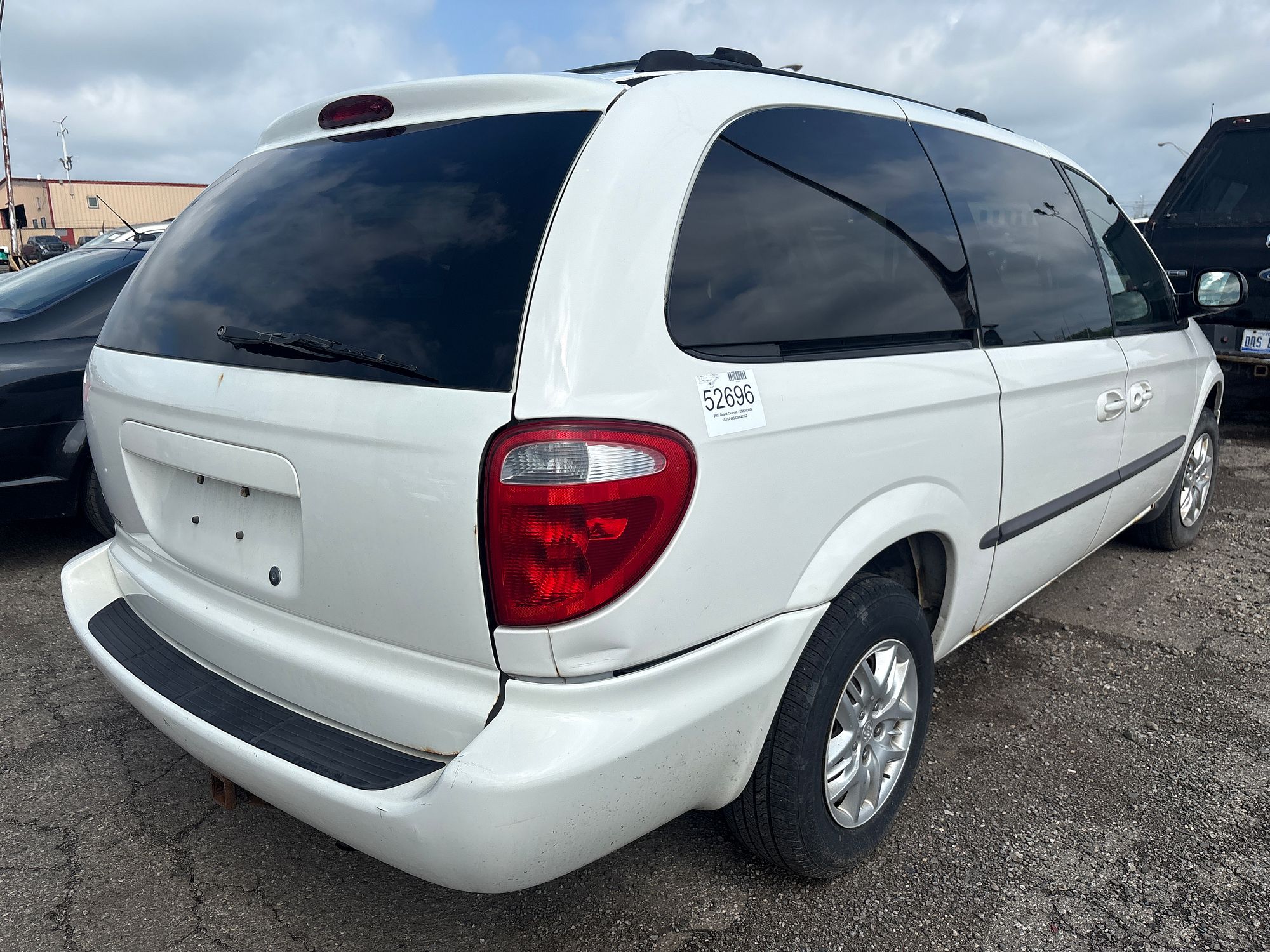 2002 DODGE CARAVAN - Image 3