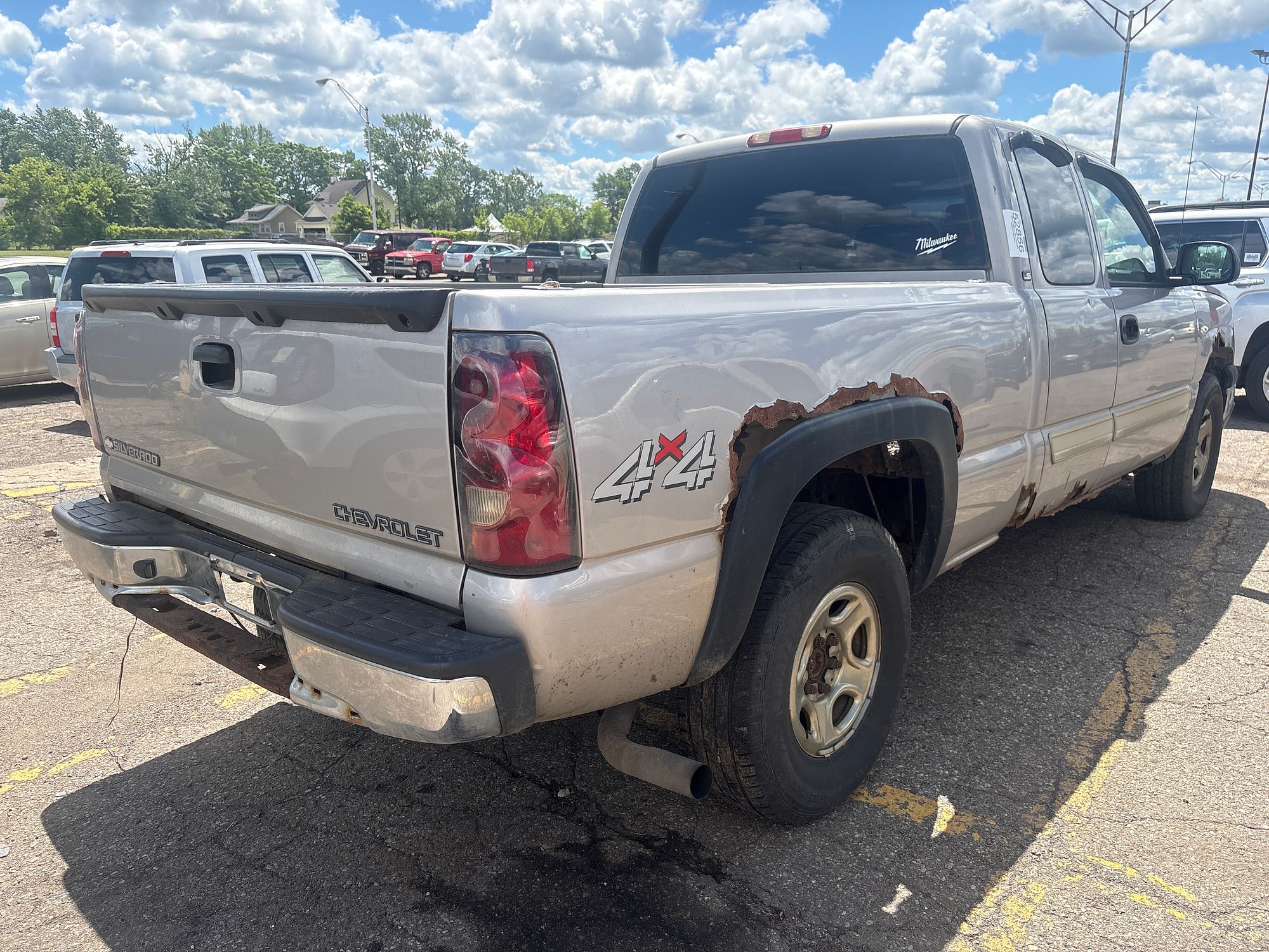 2004 CHEVROLET SILVERADO 1500 - Image 3