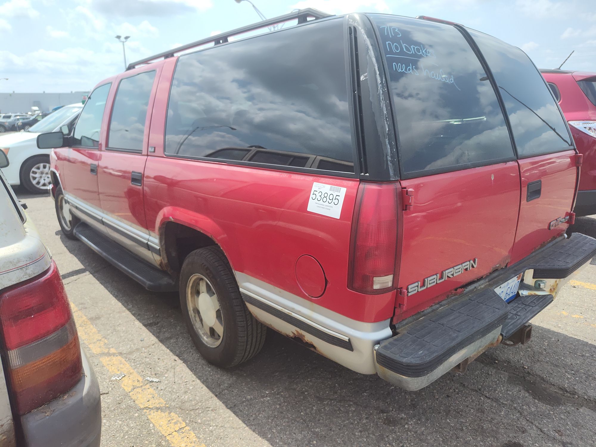 1996 GMC SUBURBAN 1500 - Image 4