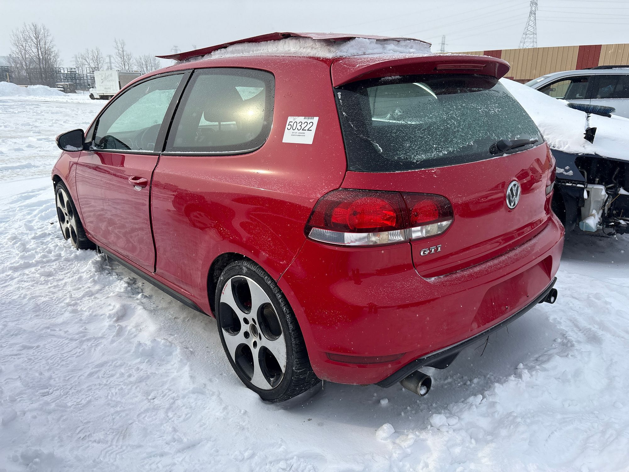 2011 VOLKSWAGEN GTI - Image 4