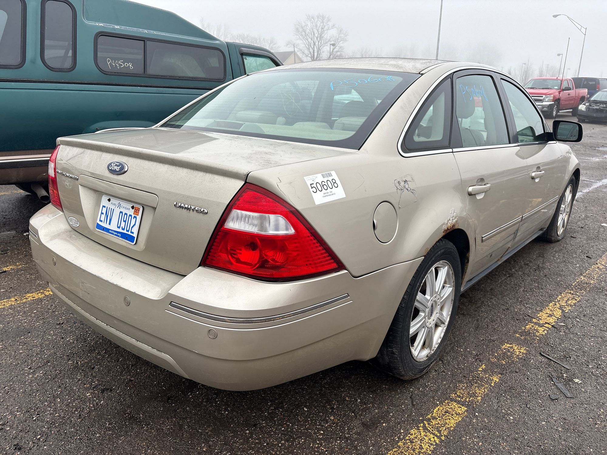 2005 FORD 500 - Image 3