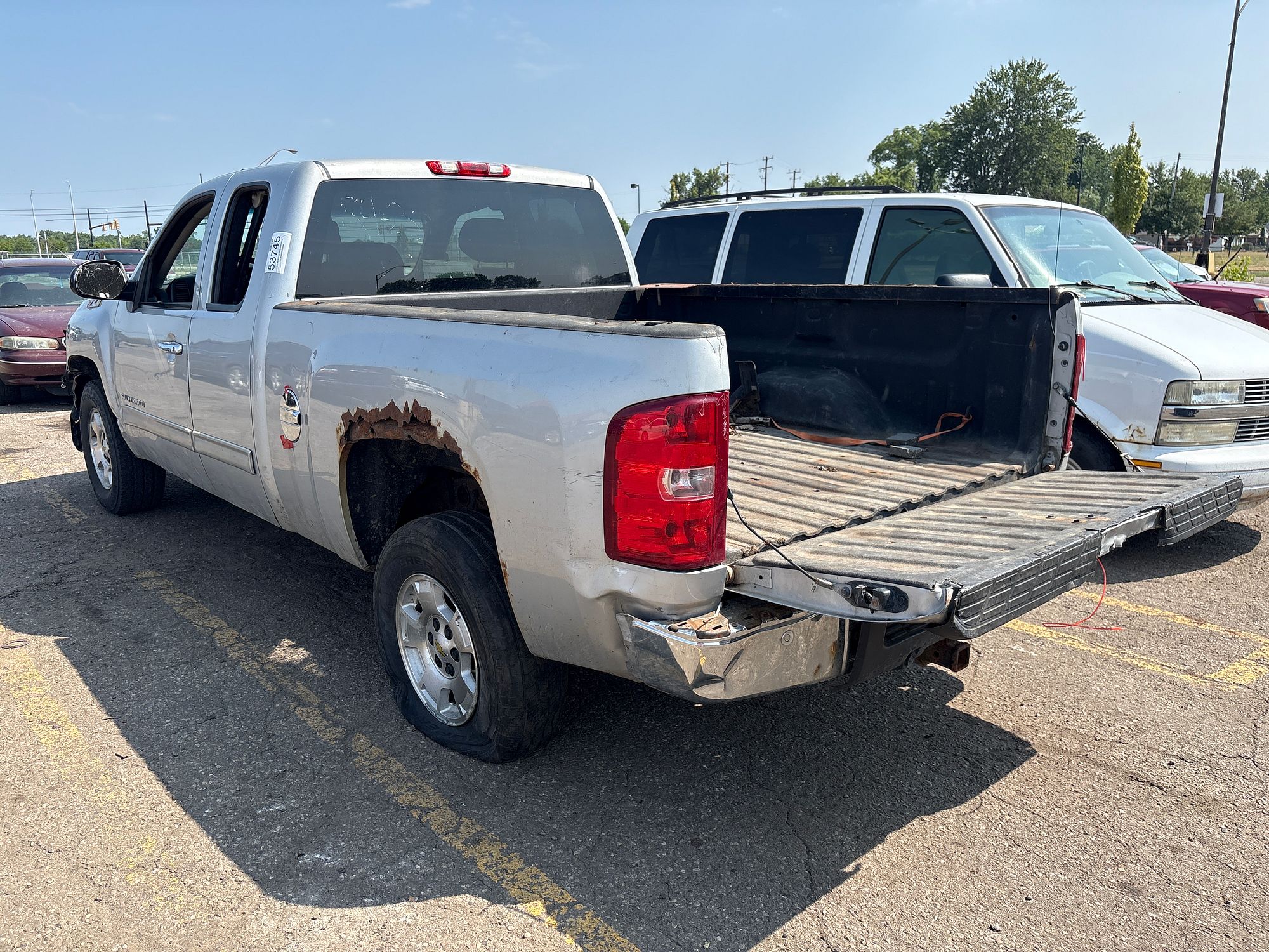 2011 CHEVROLET SILVERADO 1500 - Image 4