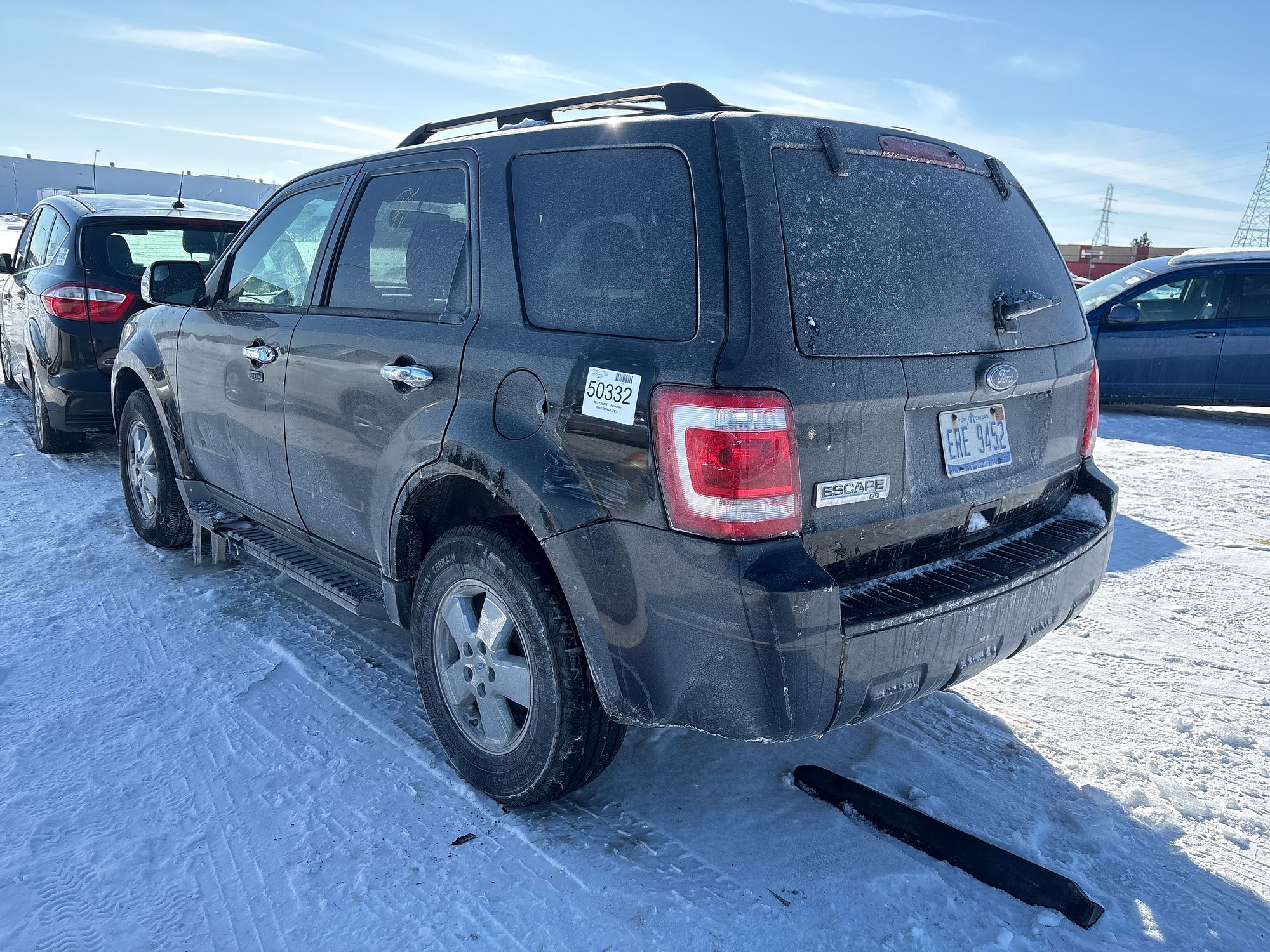 2010 FORD ESCAPE - Image 4