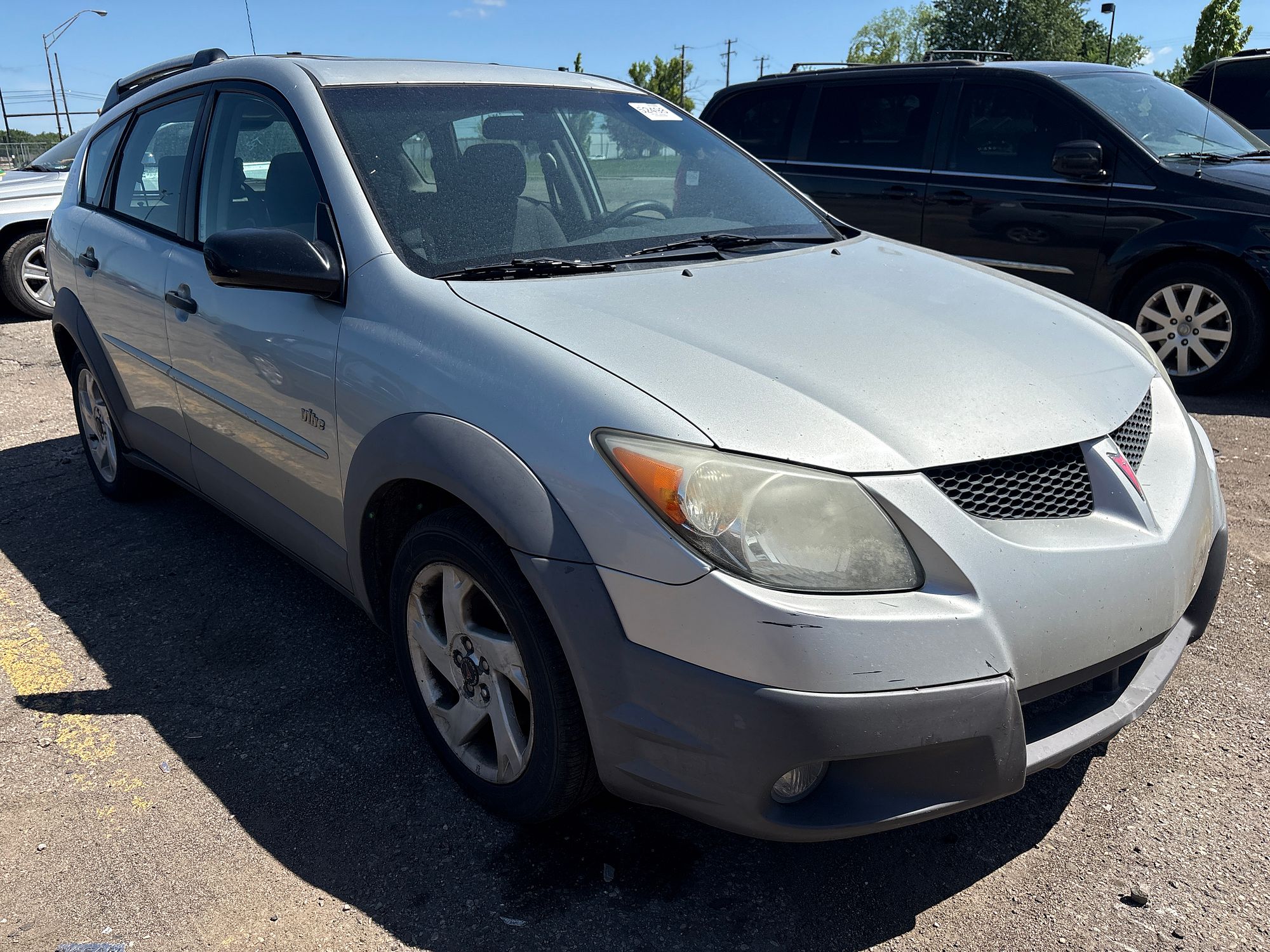 2003 PONTIAC VIBE - Image 2