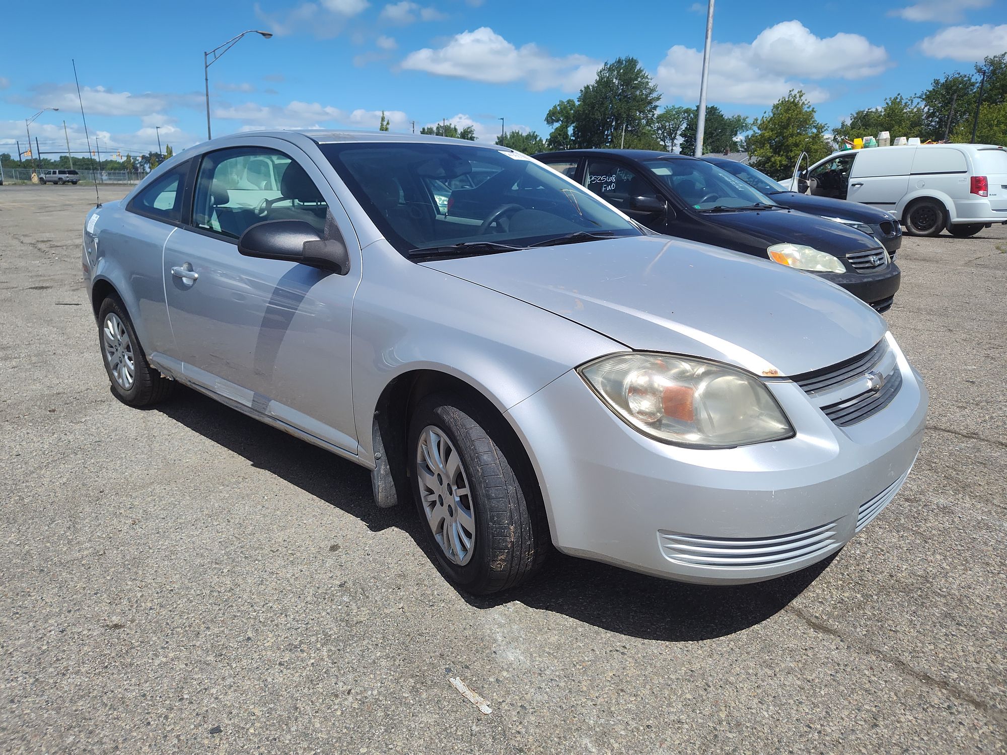2010 CHEVROLET COBALT - Image 2