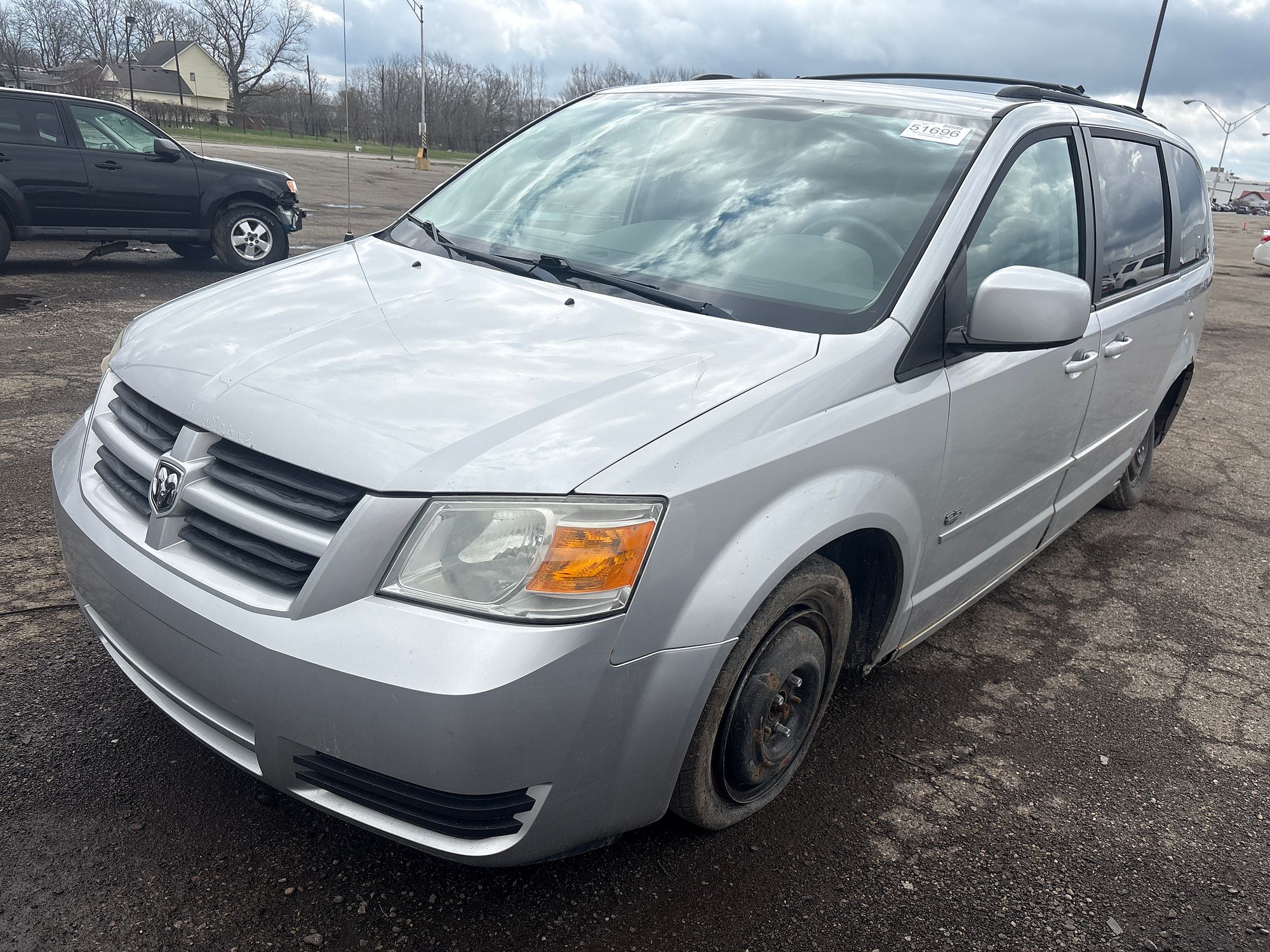 2009 DODGE CARAVAN - Image 1