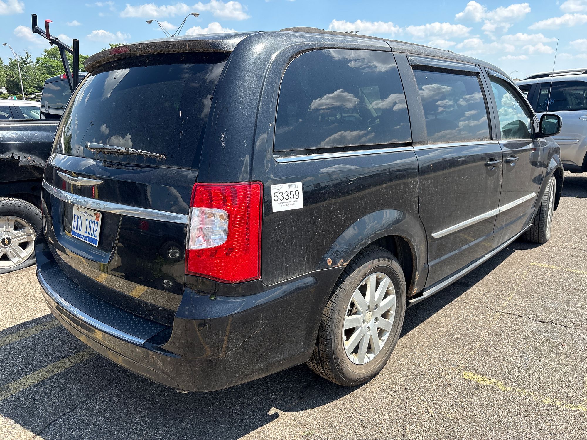 2012 CHRYSLER TOWN COUNTRY - Image 3