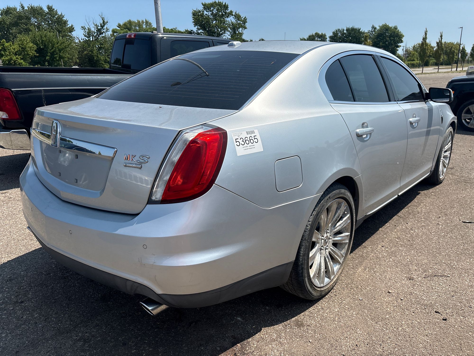 2010 LINCOLN MKS - Image 3