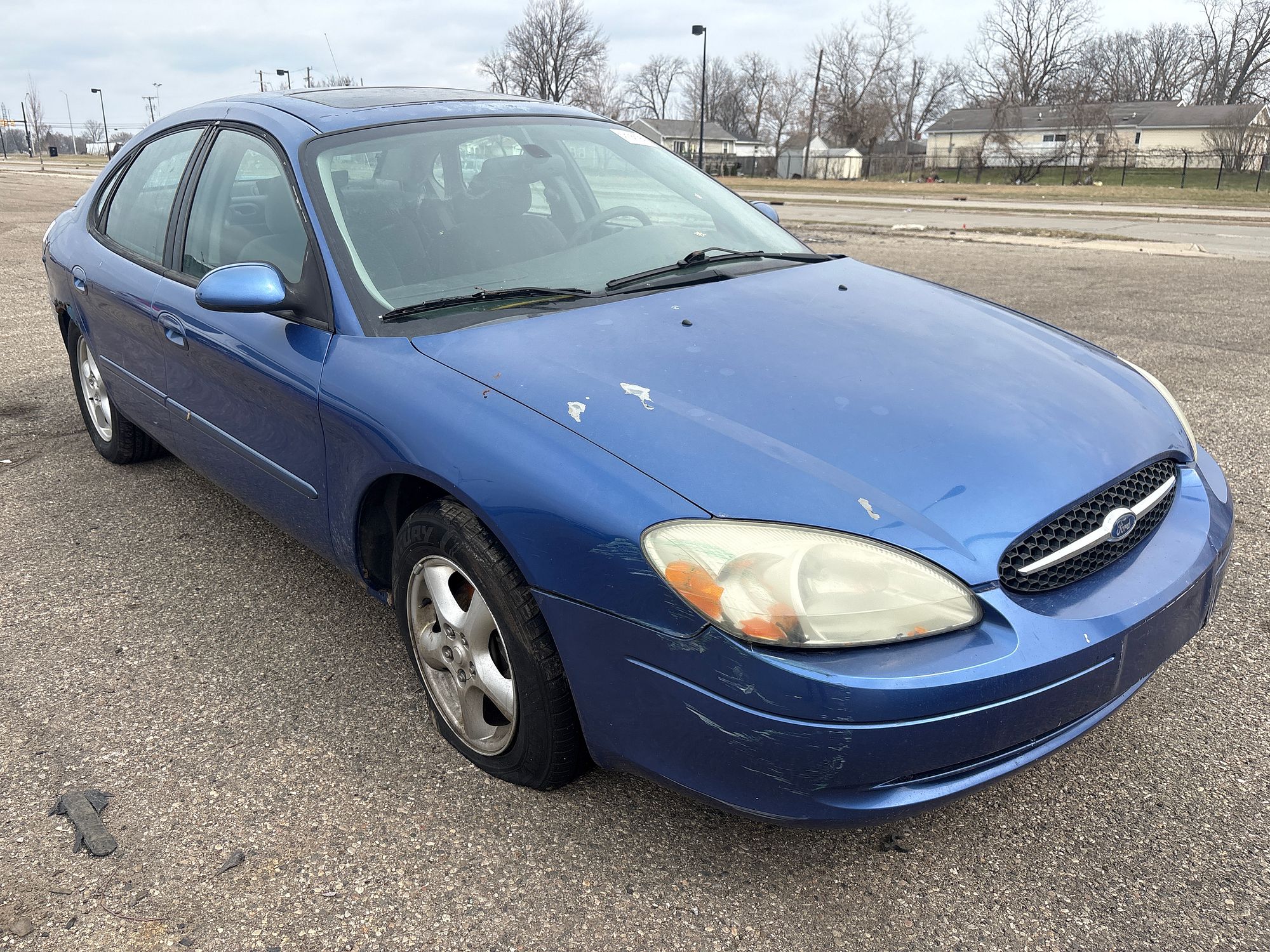 2003 FORD TAURUS - Image 2