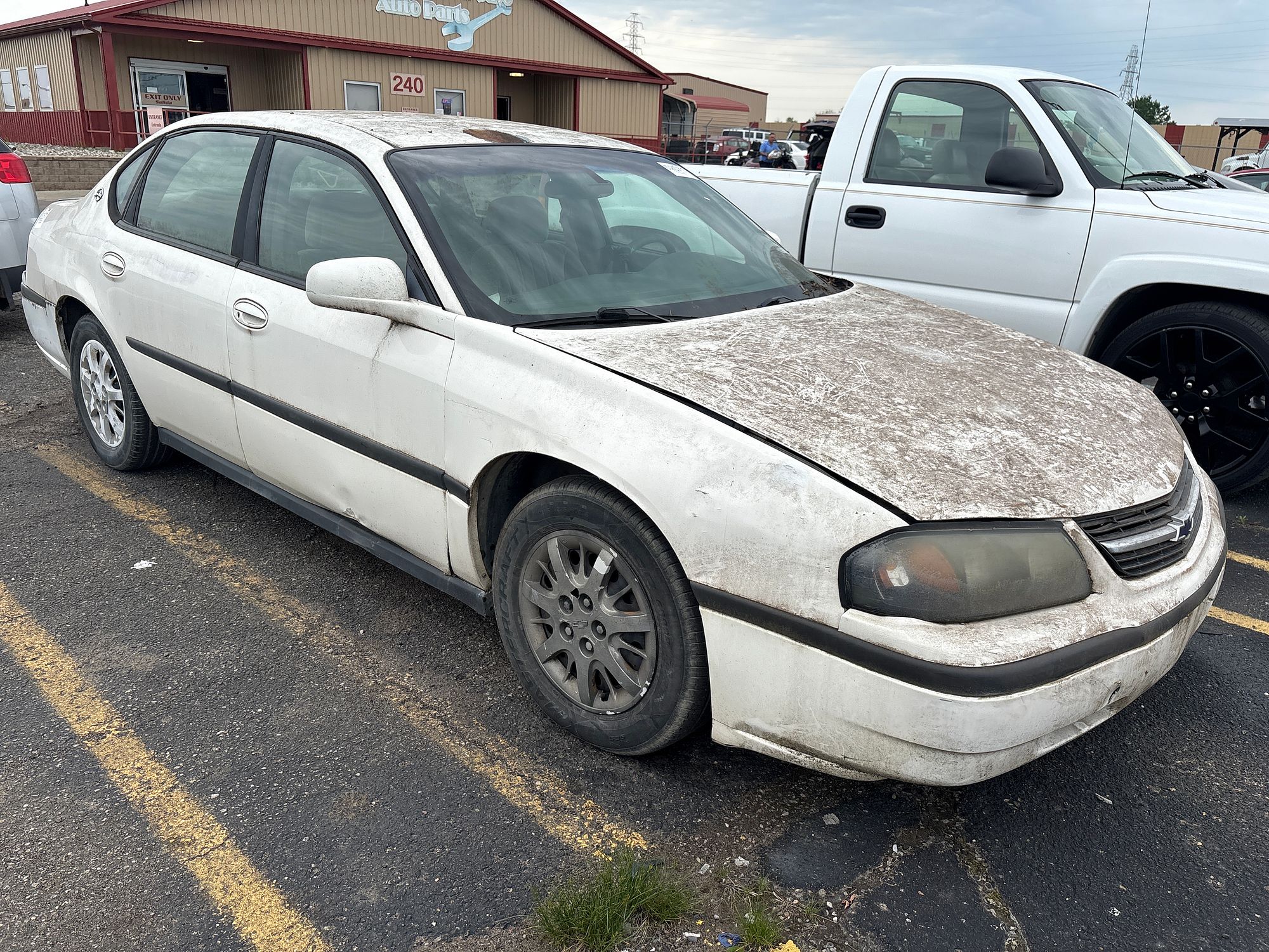 2001 CHEVROLET IMPALA - Image 2