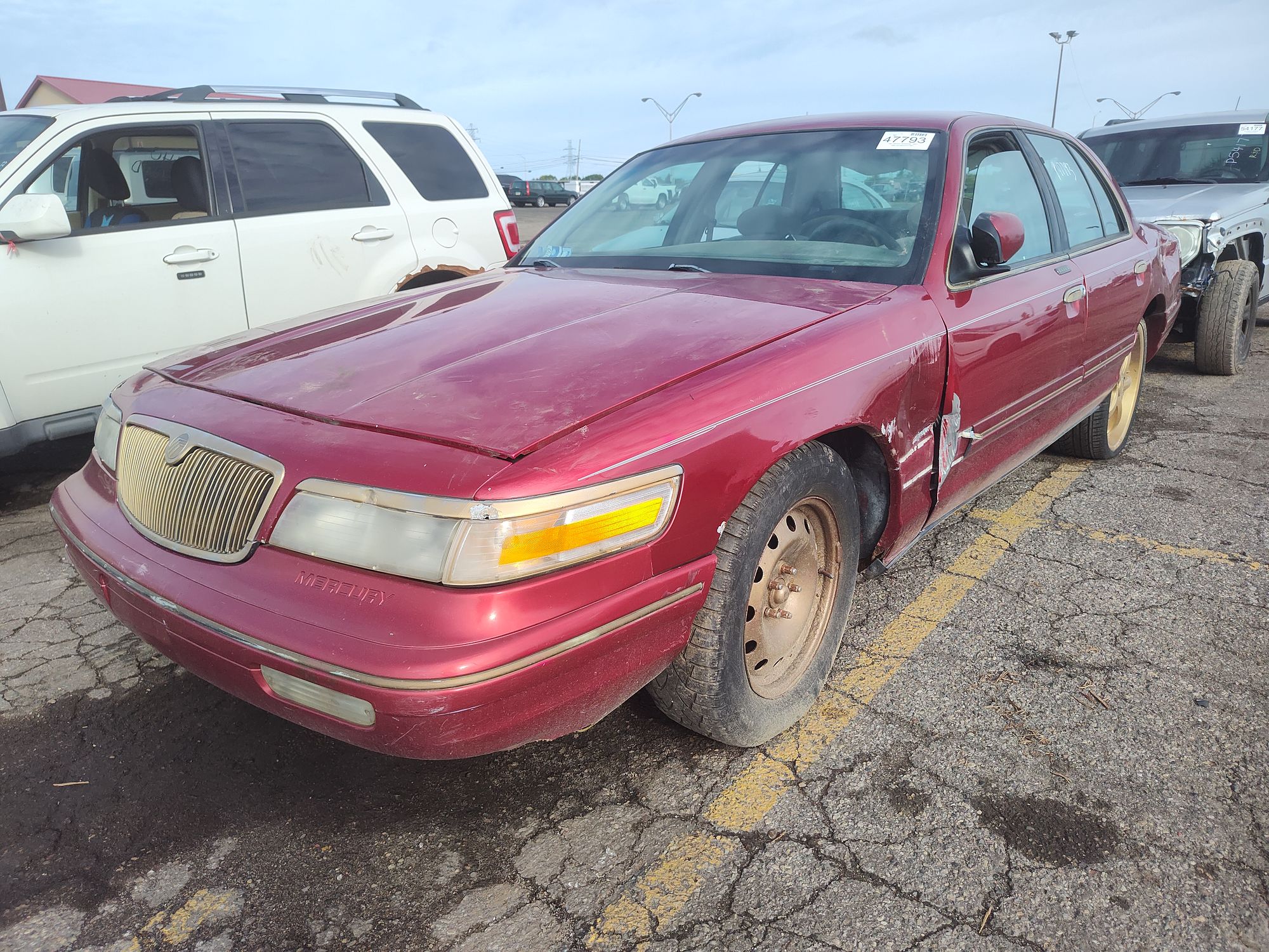 1997 MERCURY GRAND MARQUIS - Image 1