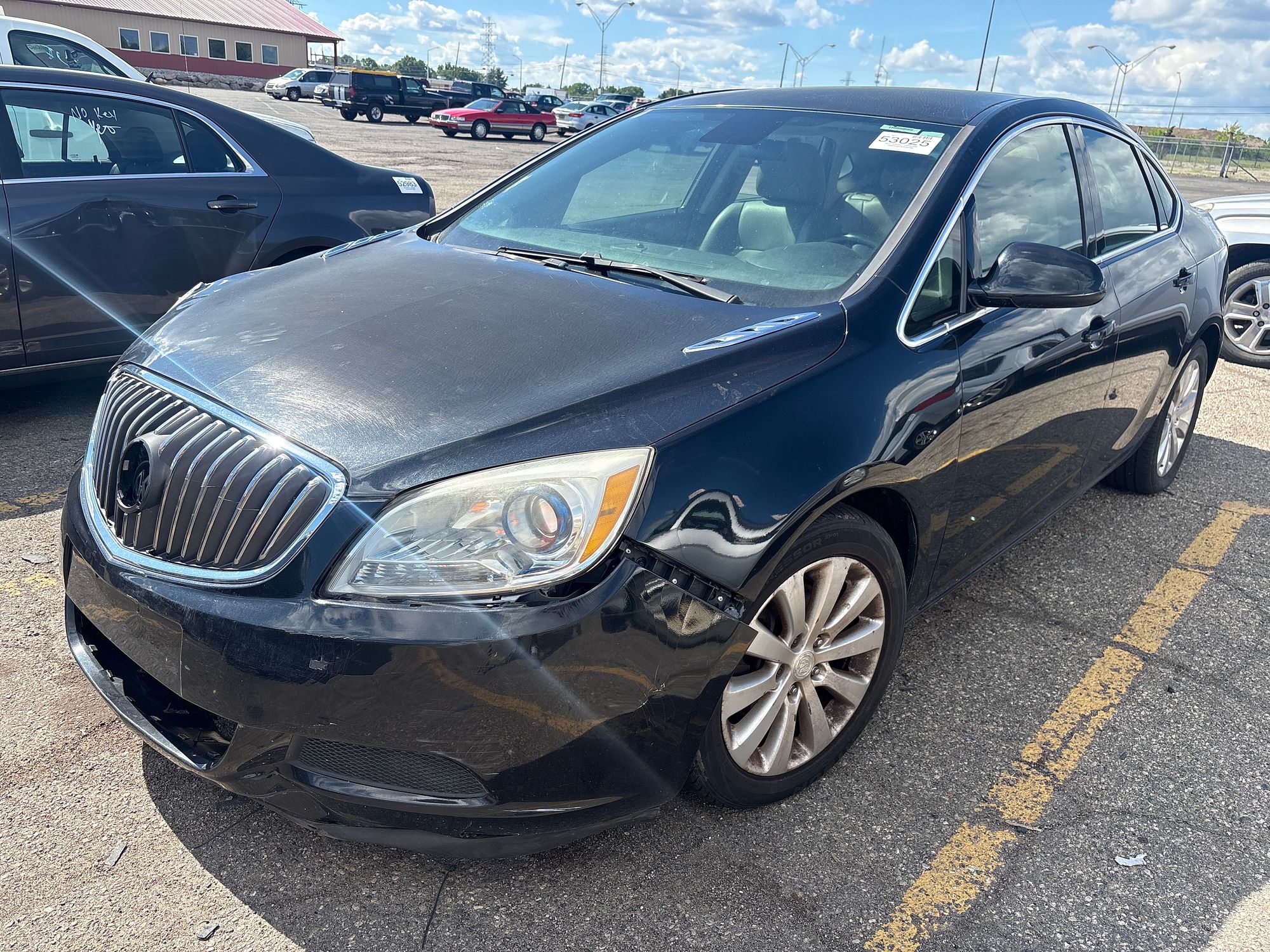 2015 BUICK VERANO - Image 1