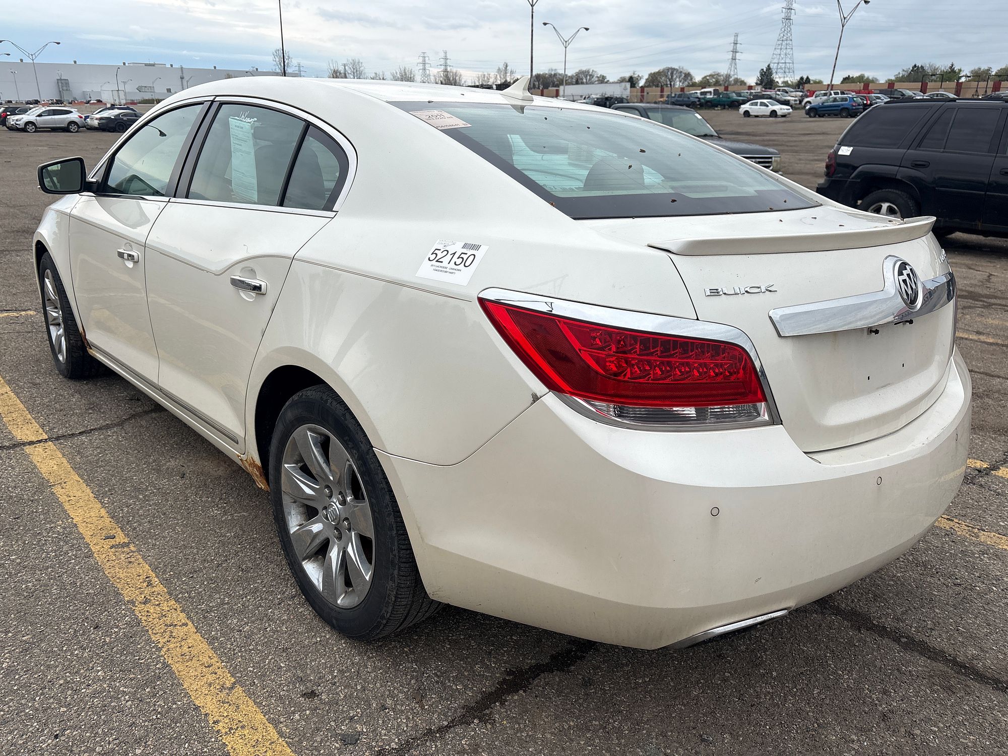 2011 BUICK LACROSSE - Image 4