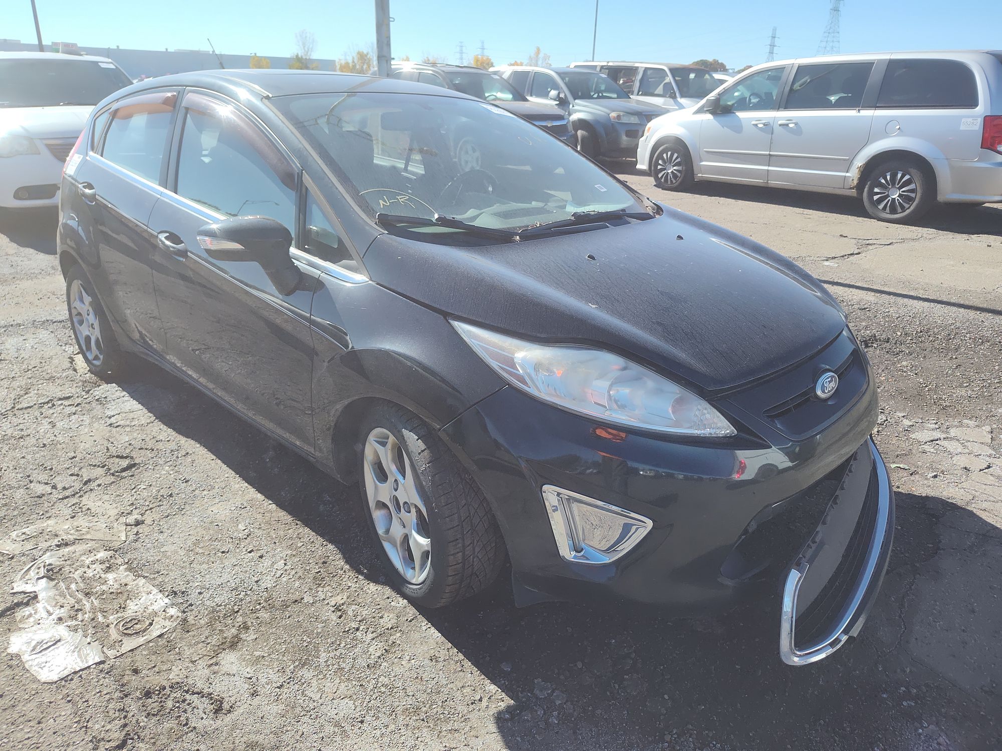 2011 FORD FIESTA - Image 2