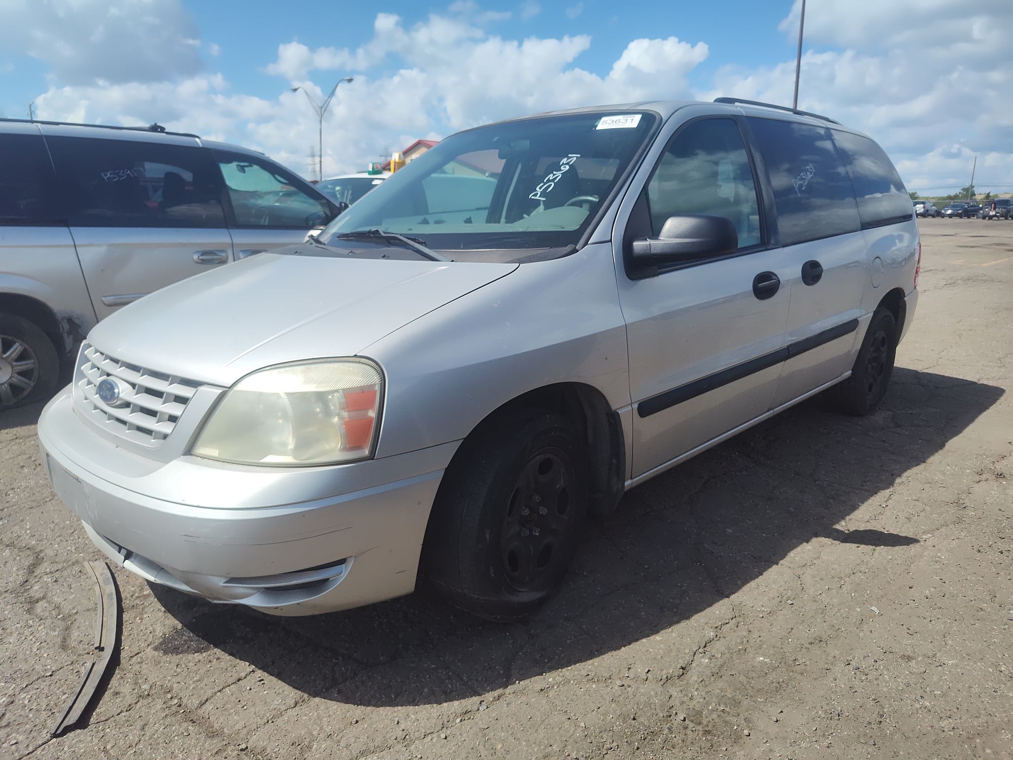 2004 FORD FREESTAR - Image 1