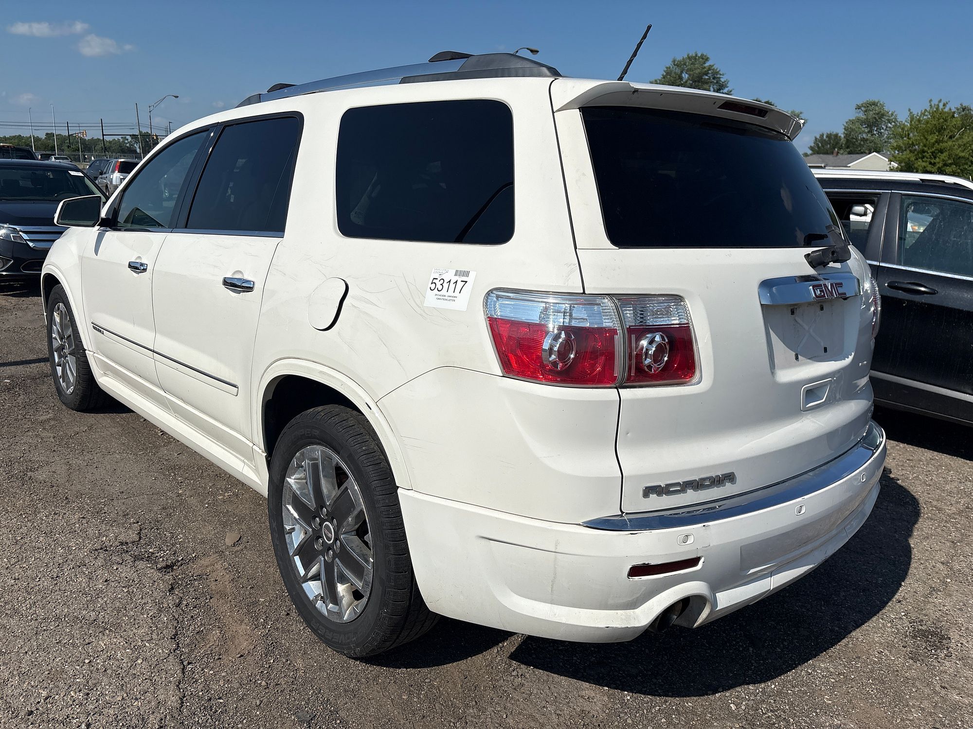 2012 GMC ACADIA - Image 4