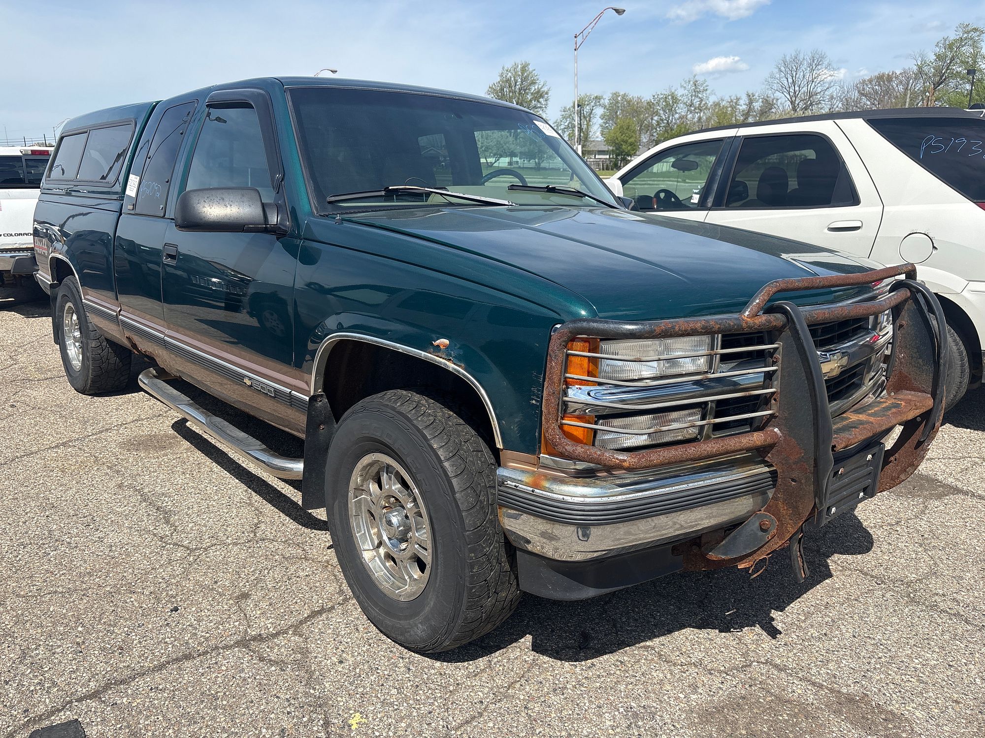 1996 CHEVROLET TRUCK 1500 - Image 2