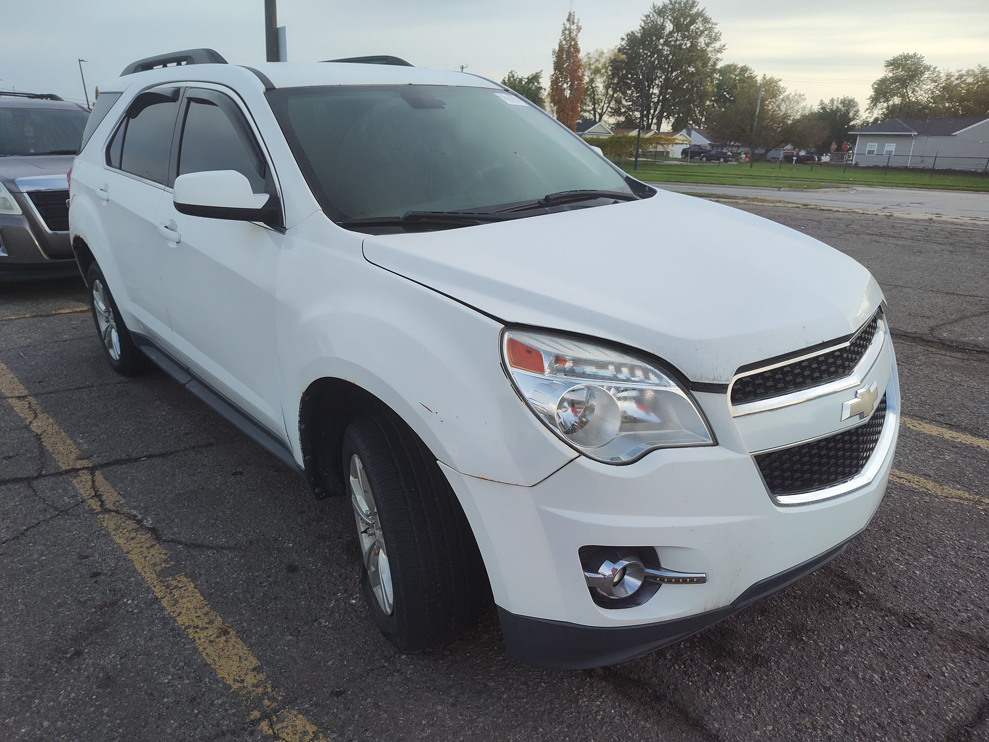 2010 CHEVROLET EQUINOX - Image 2
