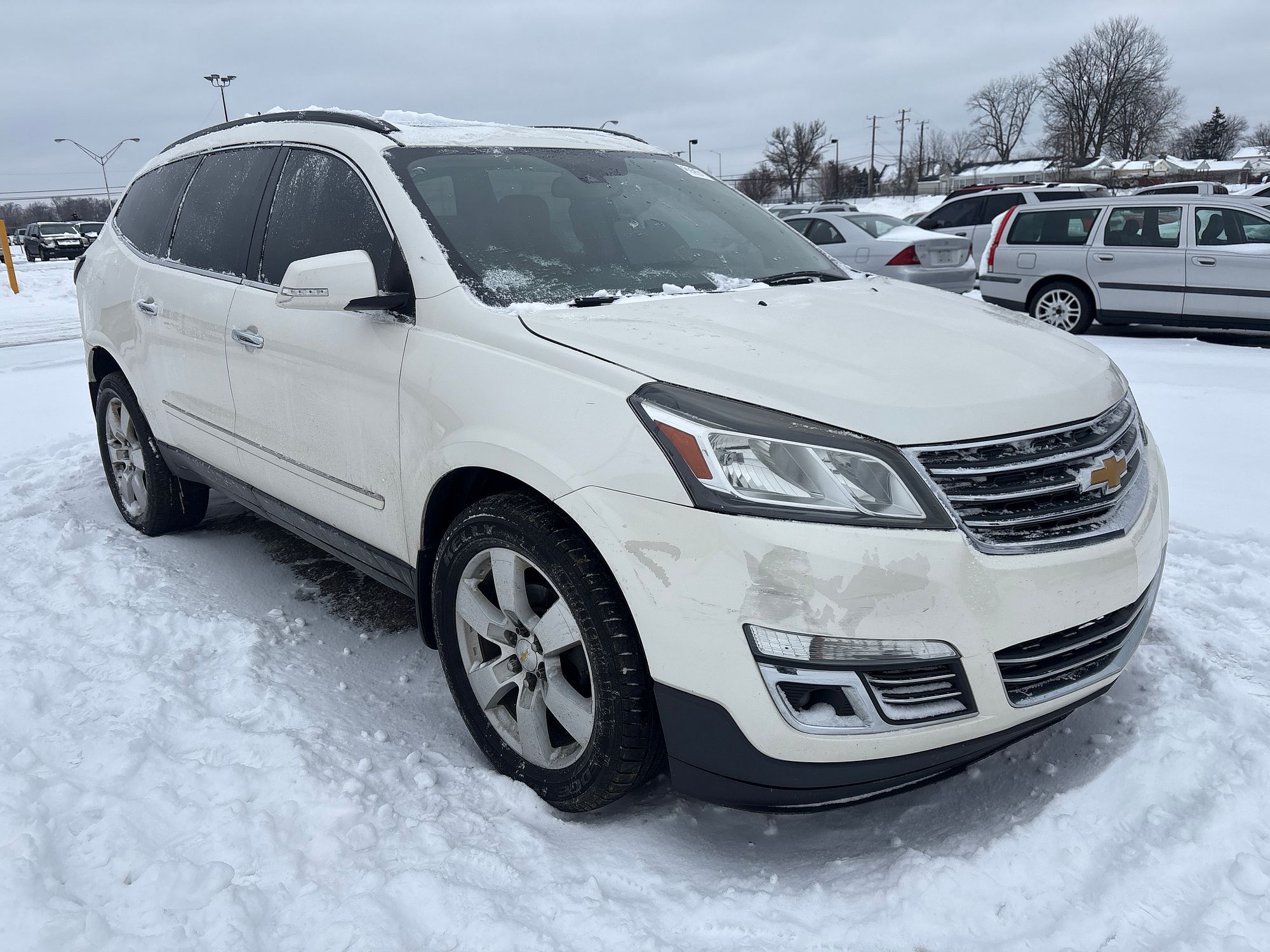 2014 CHEVROLET  TRAVERSE - Image 2