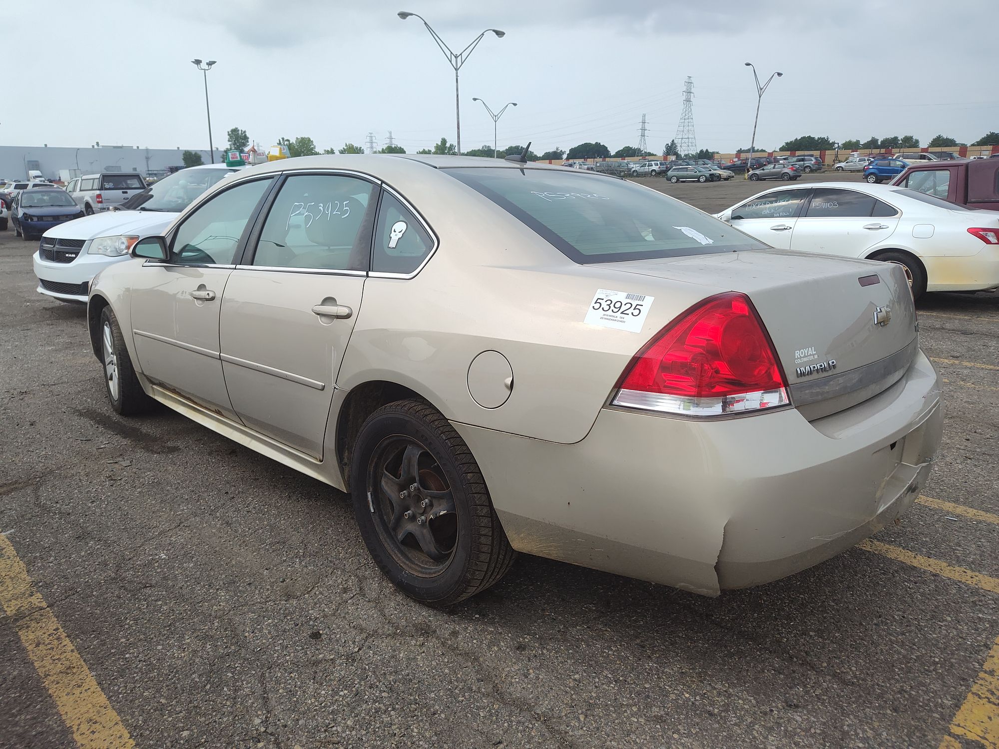 2010 CHEVROLET IMPALA - Image 4