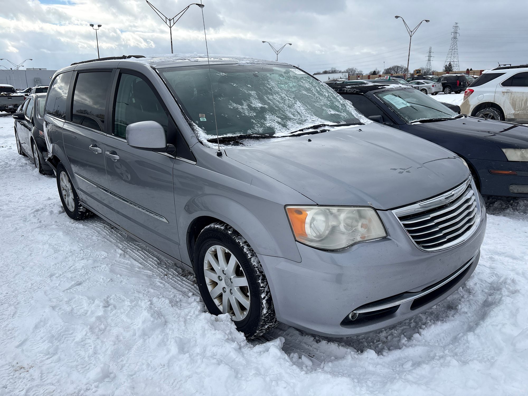 2014 CHRYSLER TOWN COUNTRY - Image 2