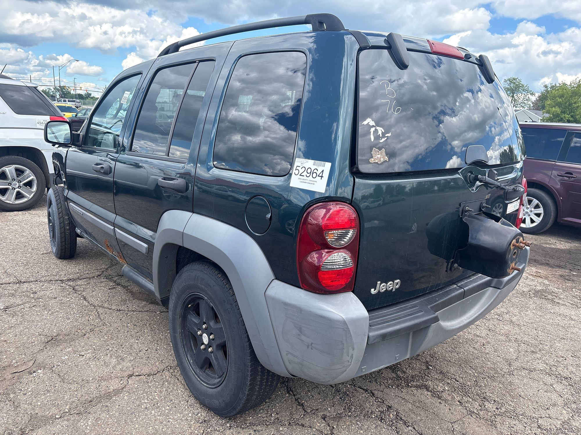 2005 JEEP LIBERTY - Image 4