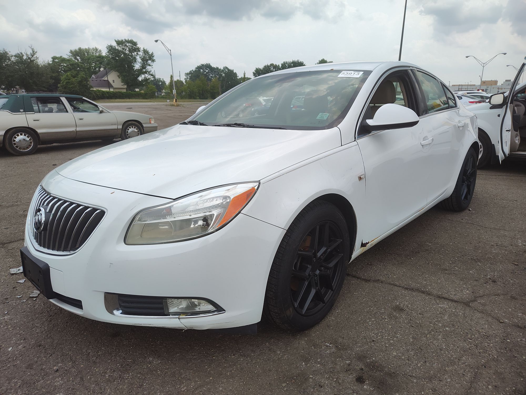 2011 BUICK REGAL - Image 1