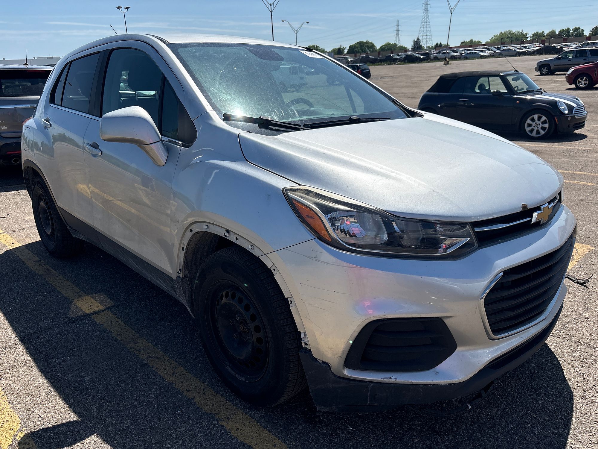 2017 CHEVROLET TRAX - Image 2