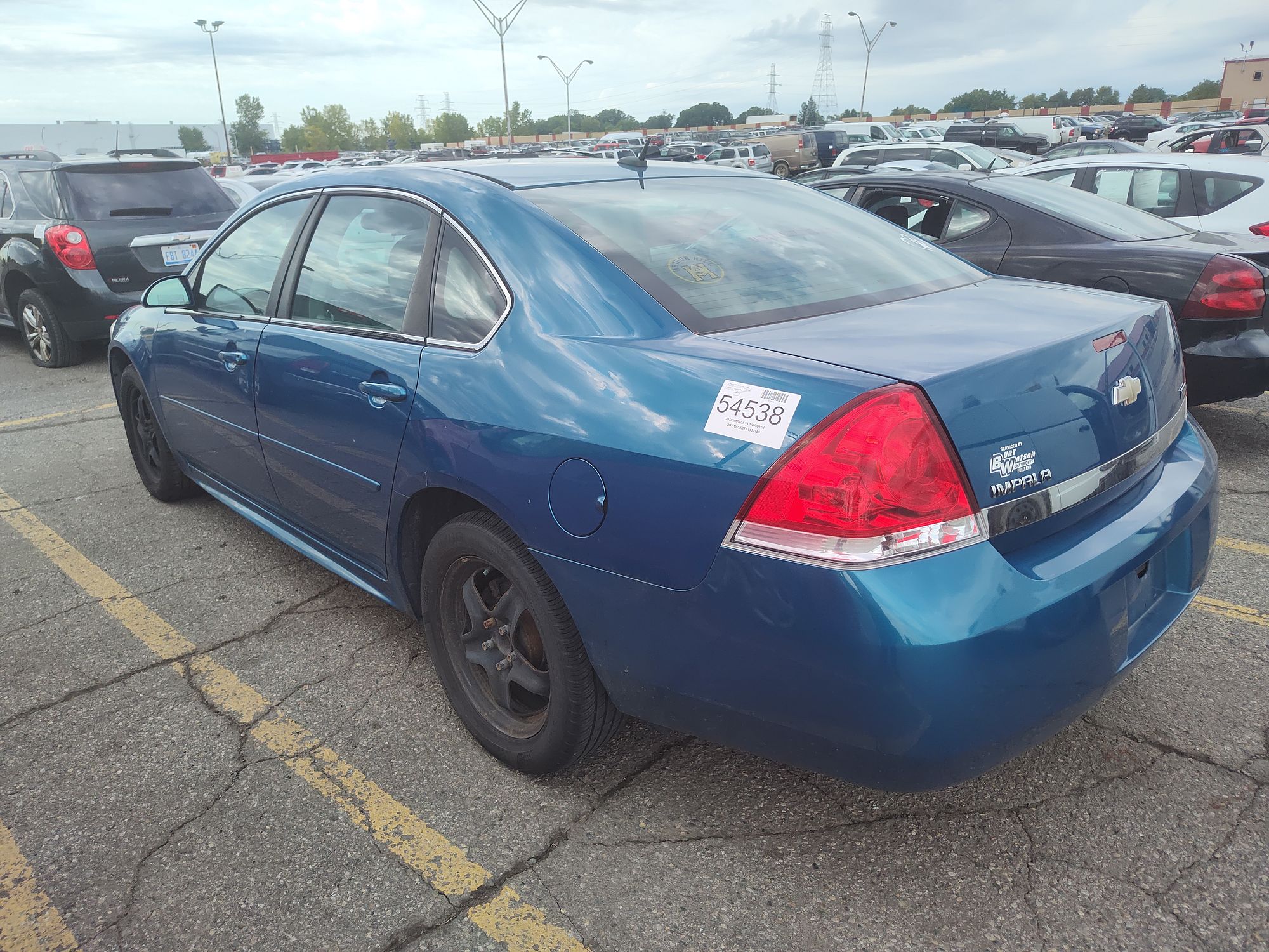2010 CHEVROLET IMPALA - Image 4