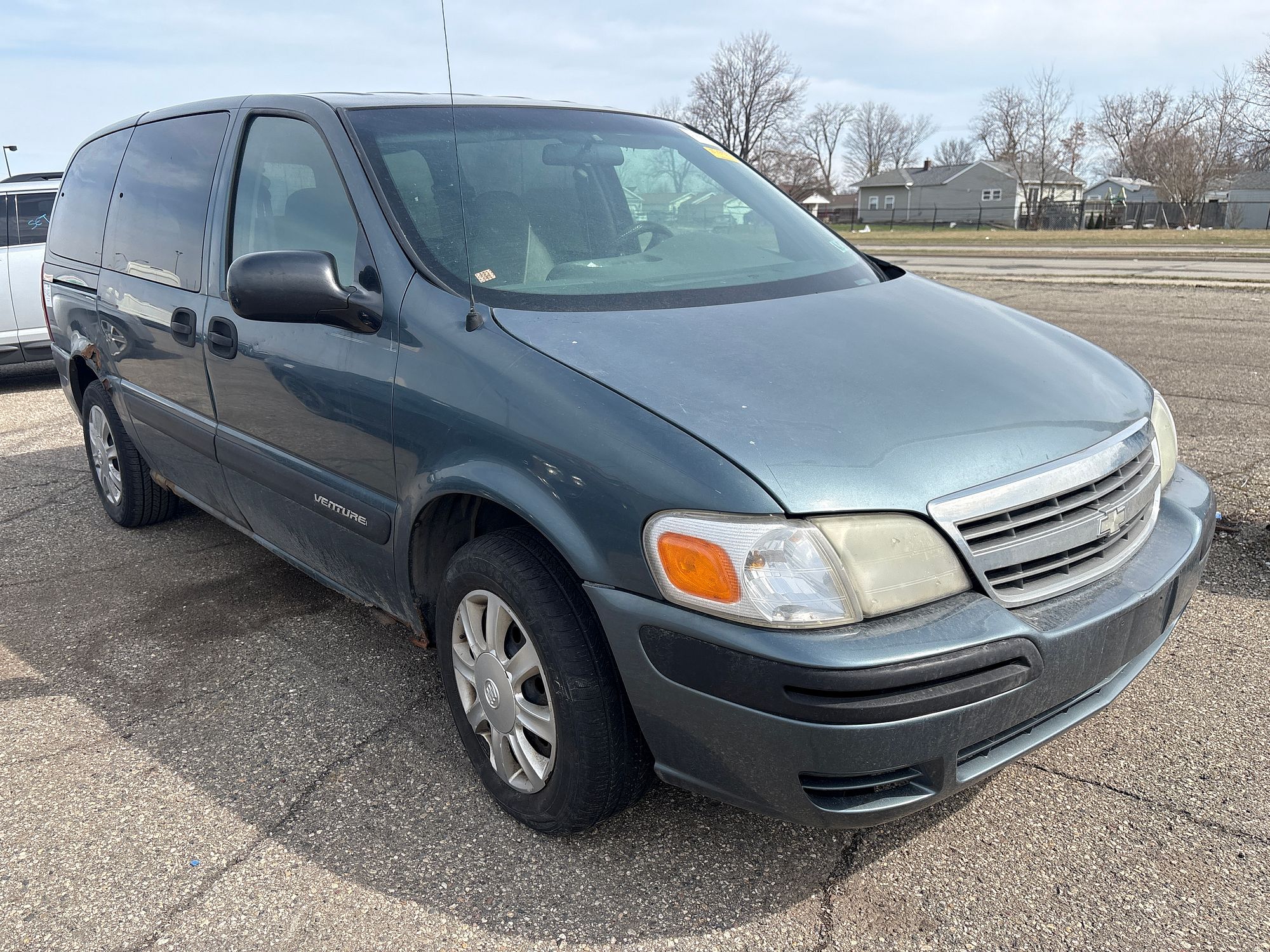 2004 CHEVROLET VENTURE - Image 2
