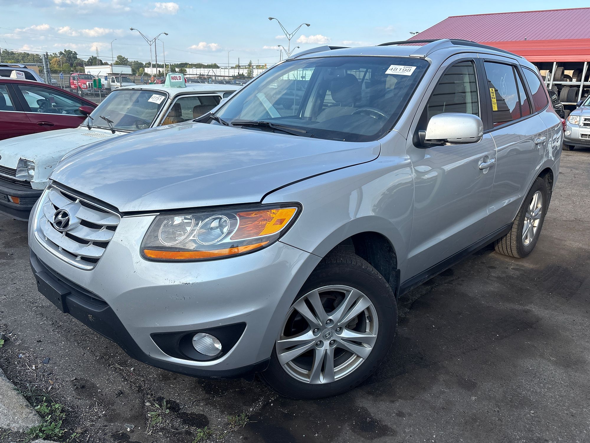 2011 HYUNDAI SANTA FE - Image 1