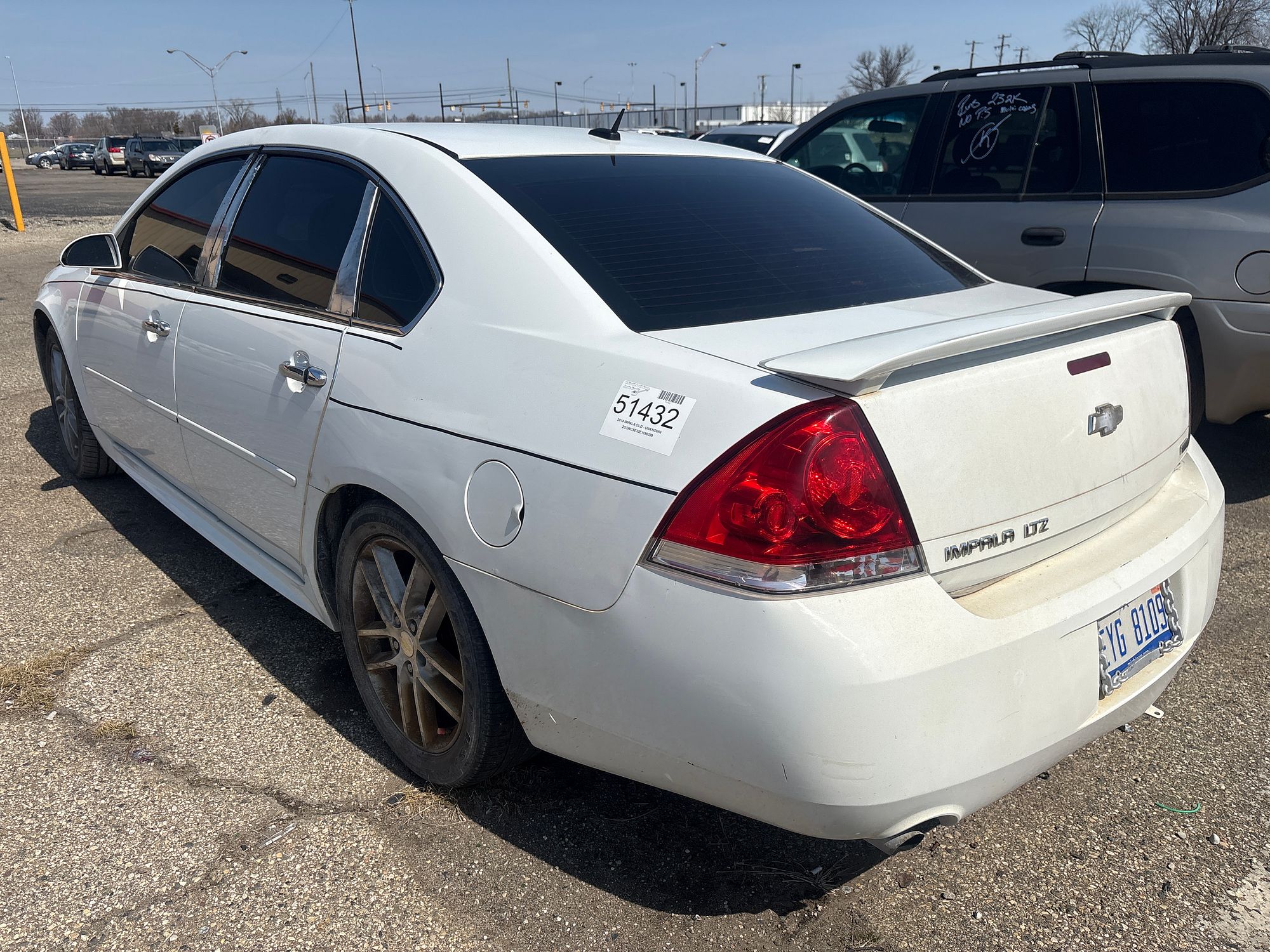 2014 CHEVROLET  IMPALA OLD - Image 4