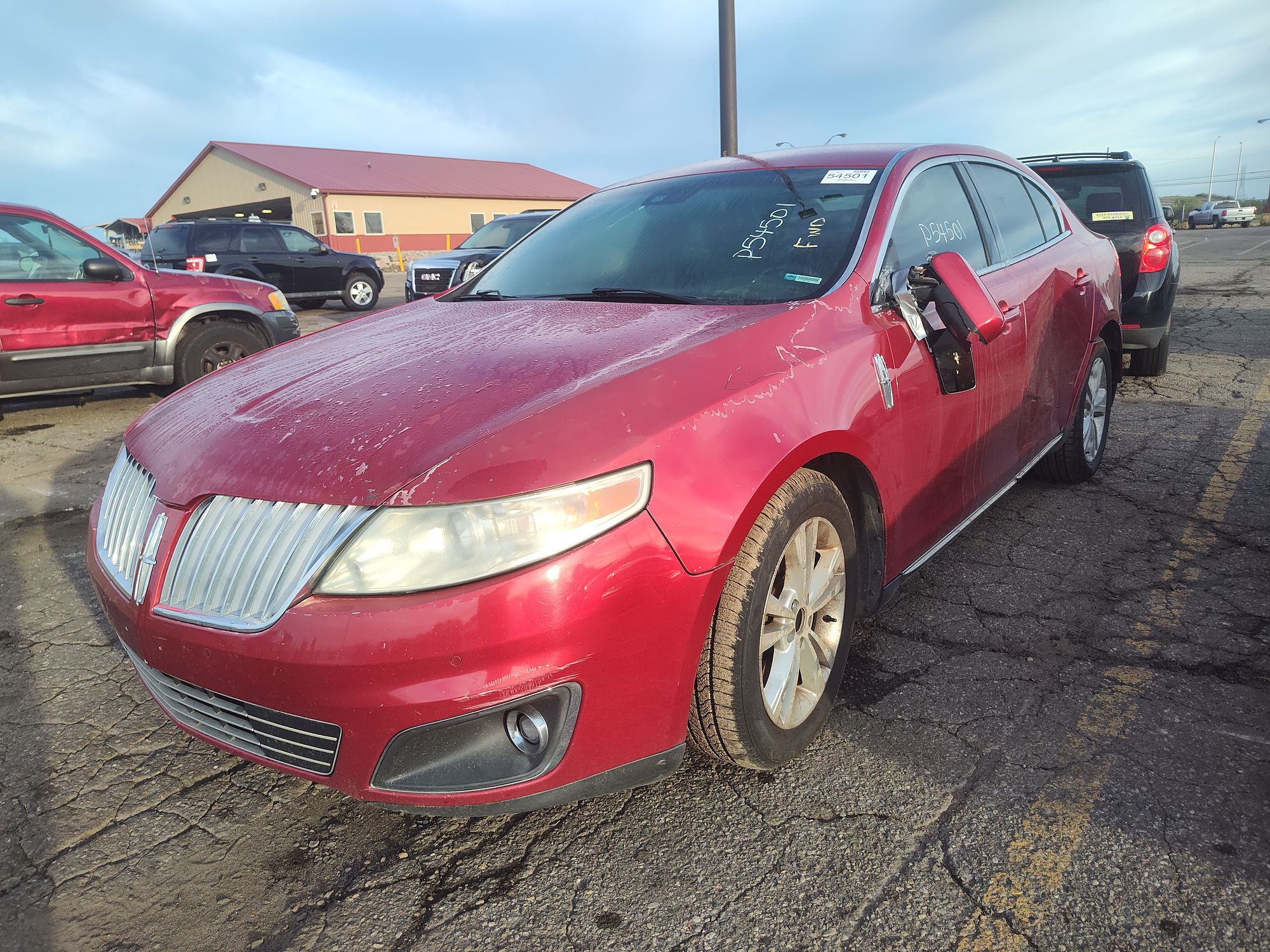 2010 LINCOLN MKS - Image 1