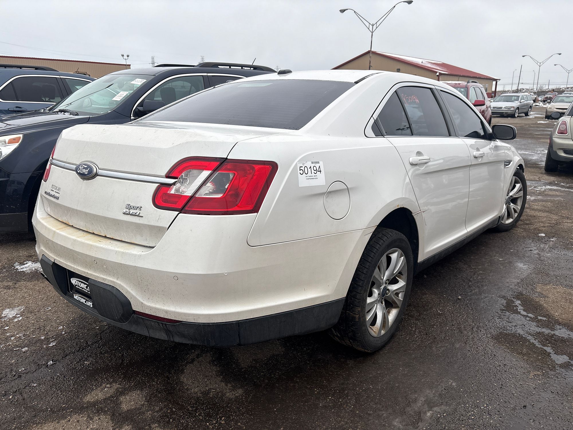 2011 FORD TAURUS - Image 3