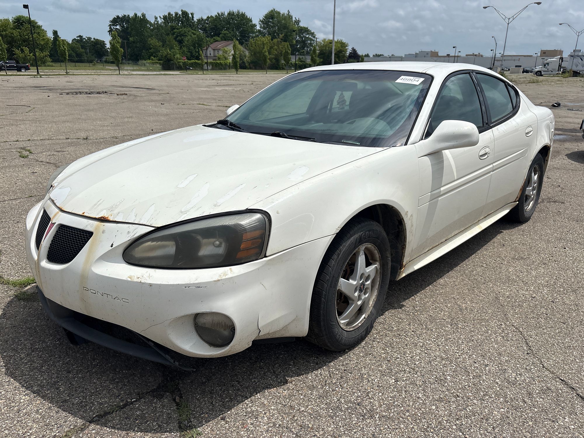 2004 PONTIAC GRAND PRIX - Image 1