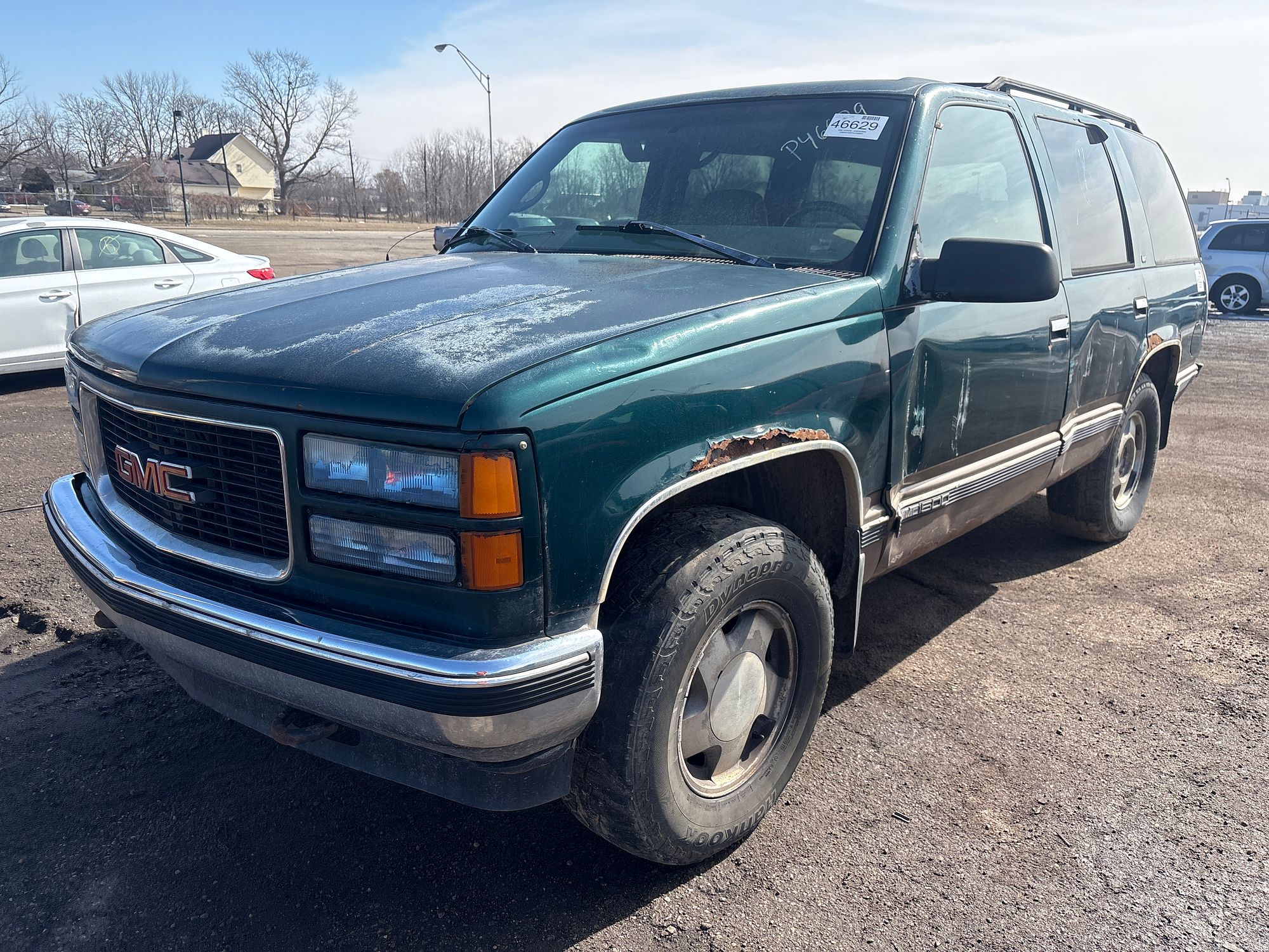 1997 GMC YUKON - Image 1