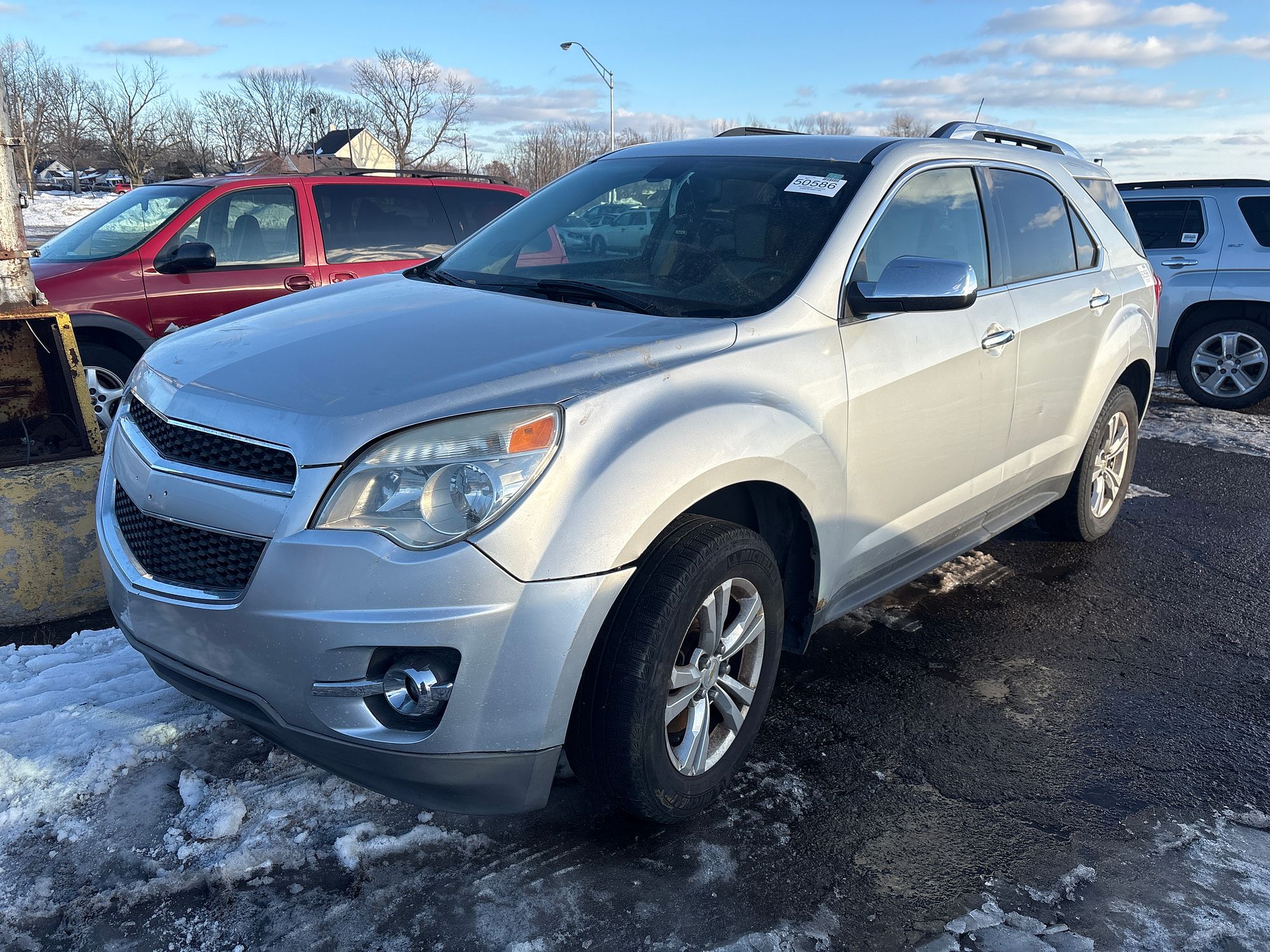 2011 CHEVROLET EQUINOX - Image 1