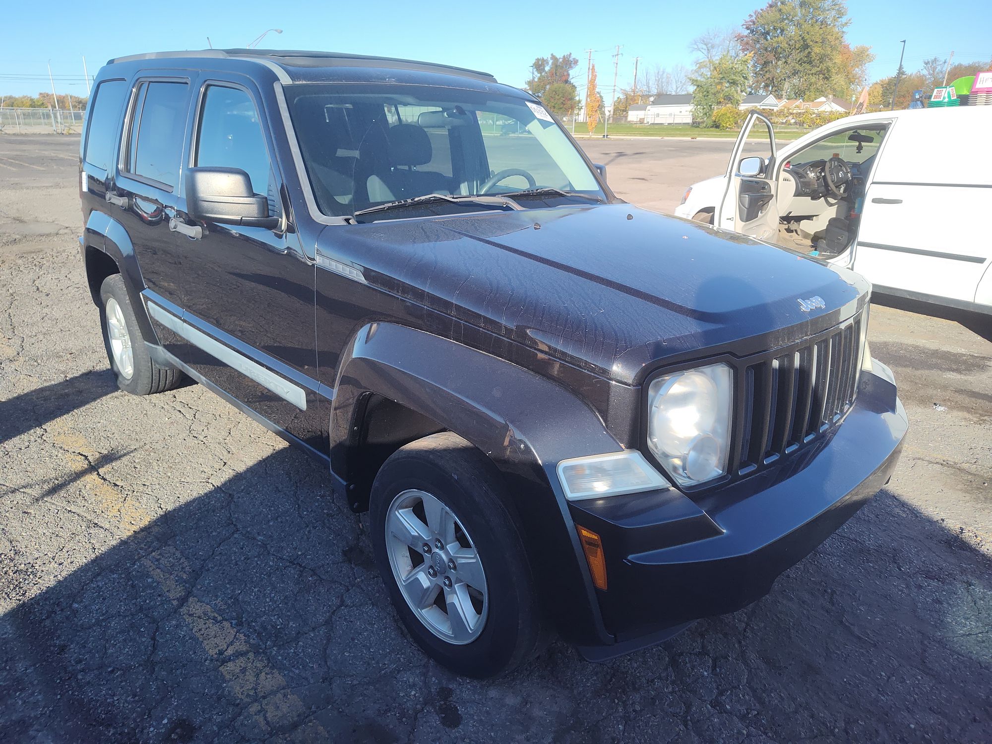 2010 JEEP LIBERTY - Image 2
