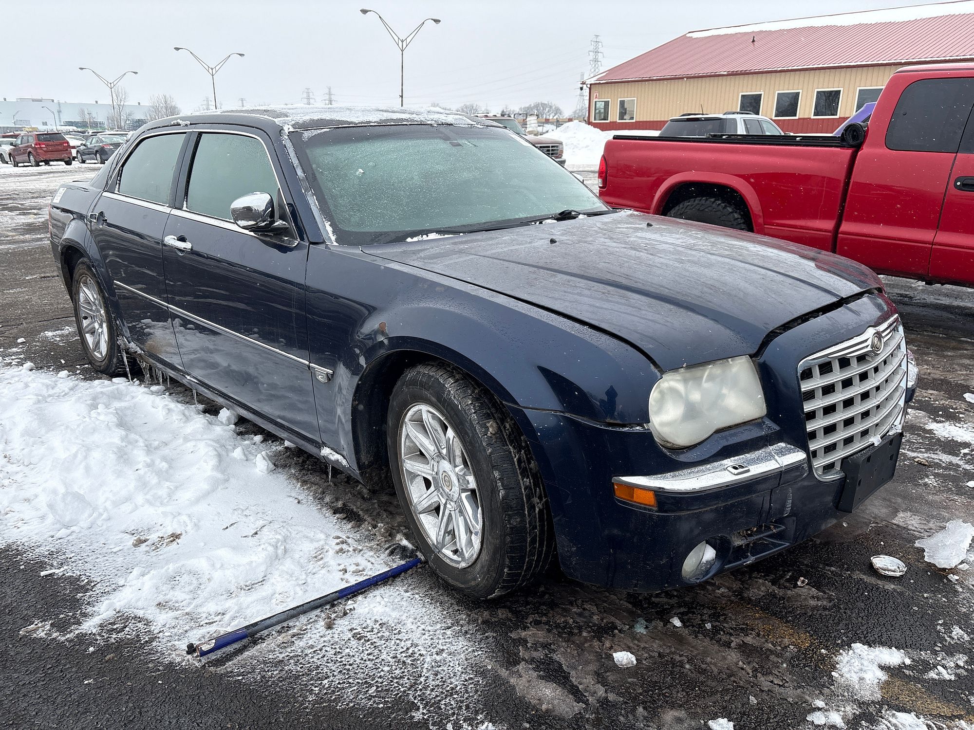 2005 CHRYSLER 300 - Image 2