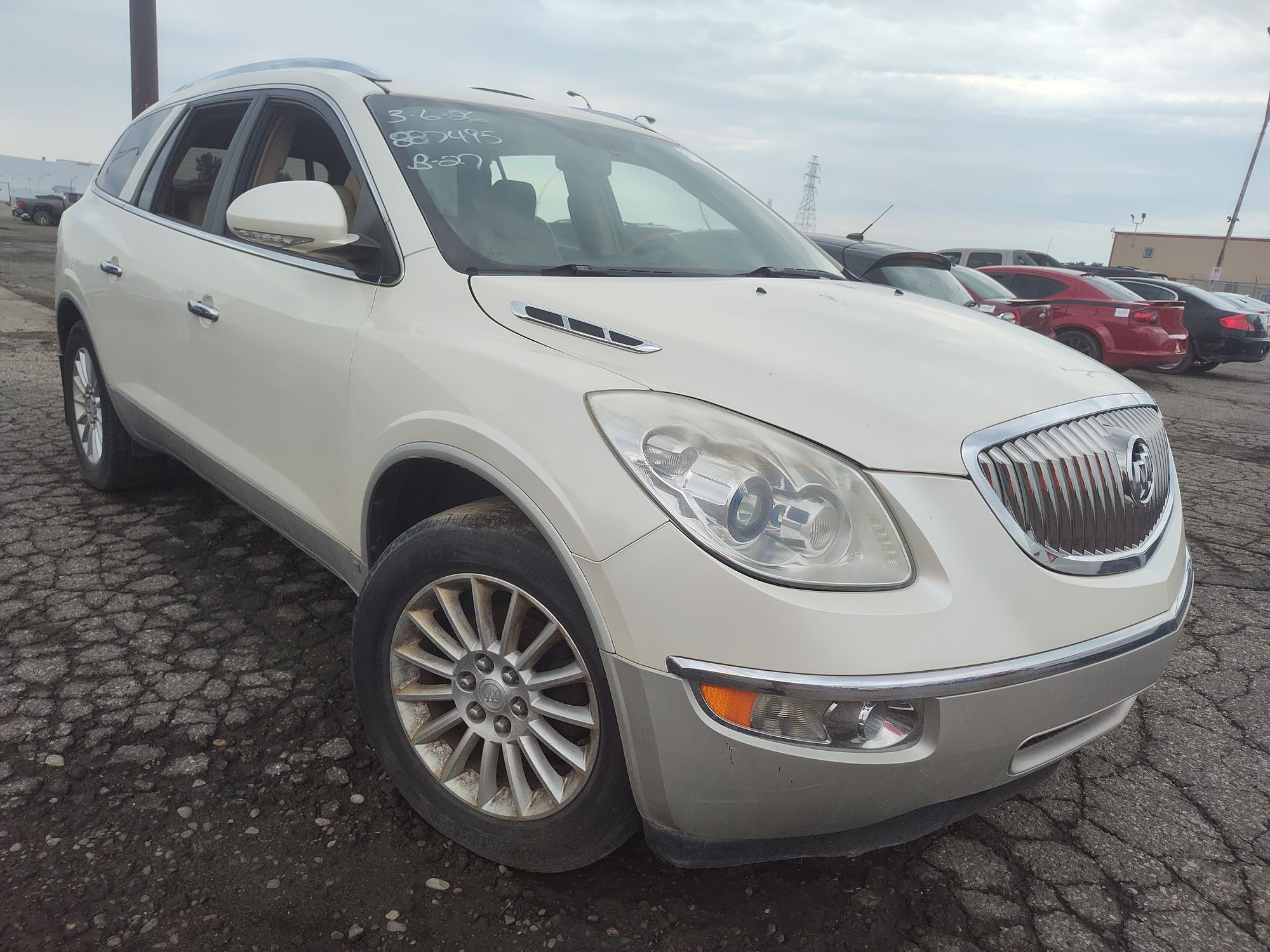 2010 BUICK ENCLAVE - Image 2