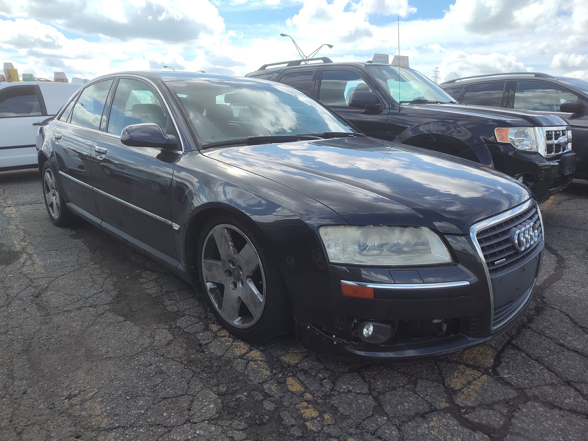 2007 AUDI A8 - Image 2