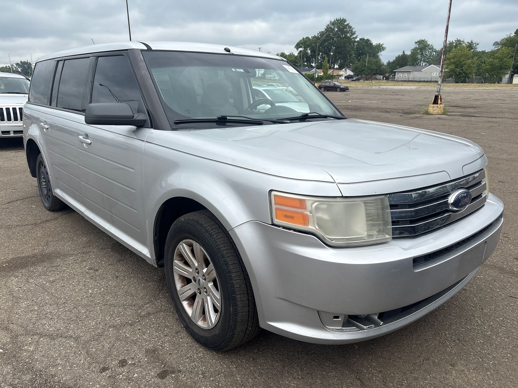 2010 FORD FLEX - Image 2