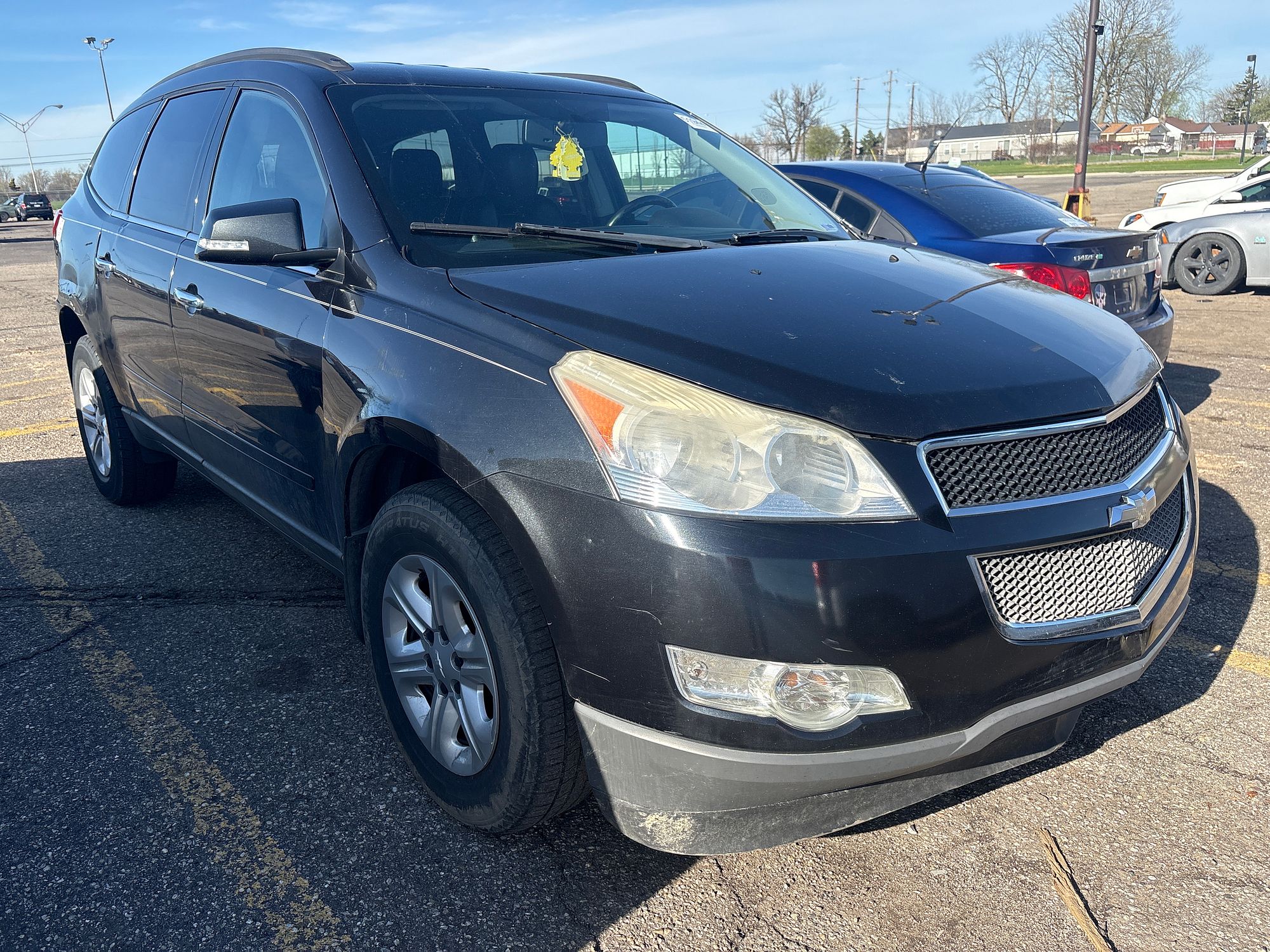 2012 CHEVROLET TRAVERSE - Image 2