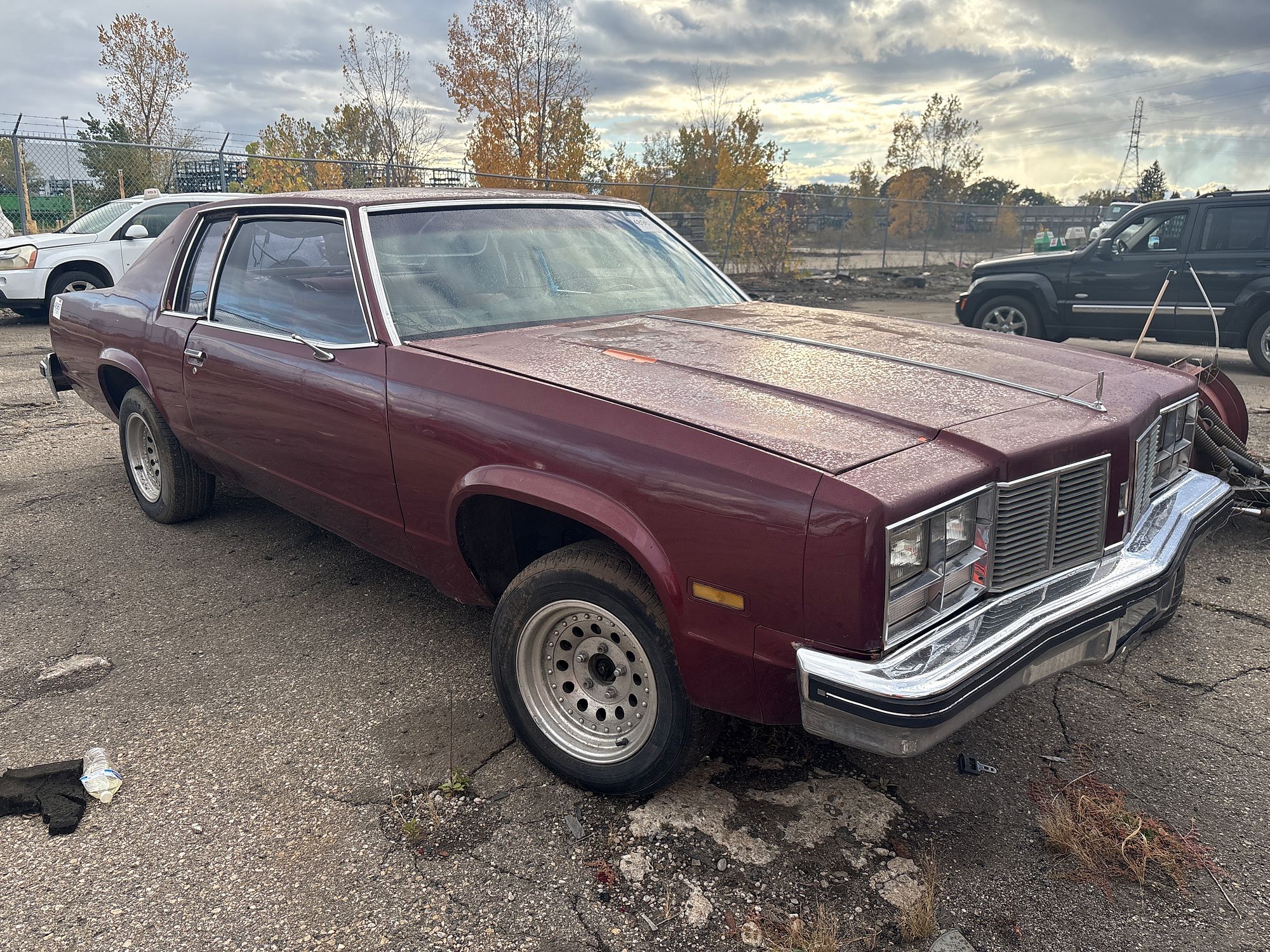 1977 OLDSMOBILE DELTA 88 - Image 2