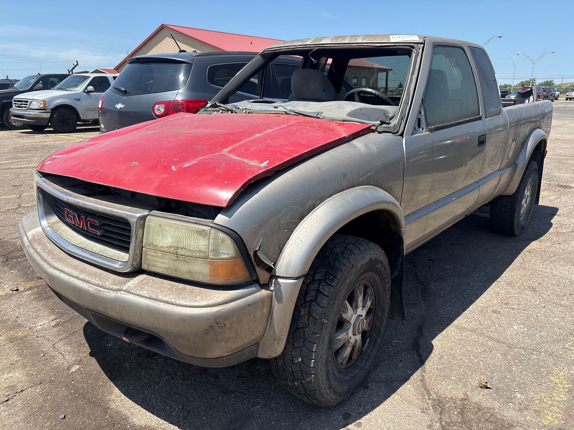 2003 GMC SONOMA - Image 1