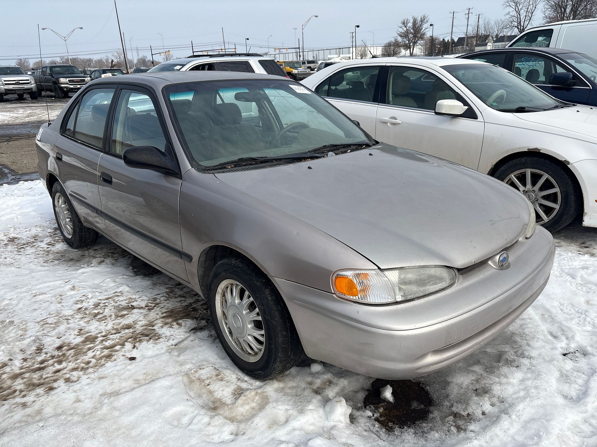 2002 CHEVROLET PRIZM - Image 2